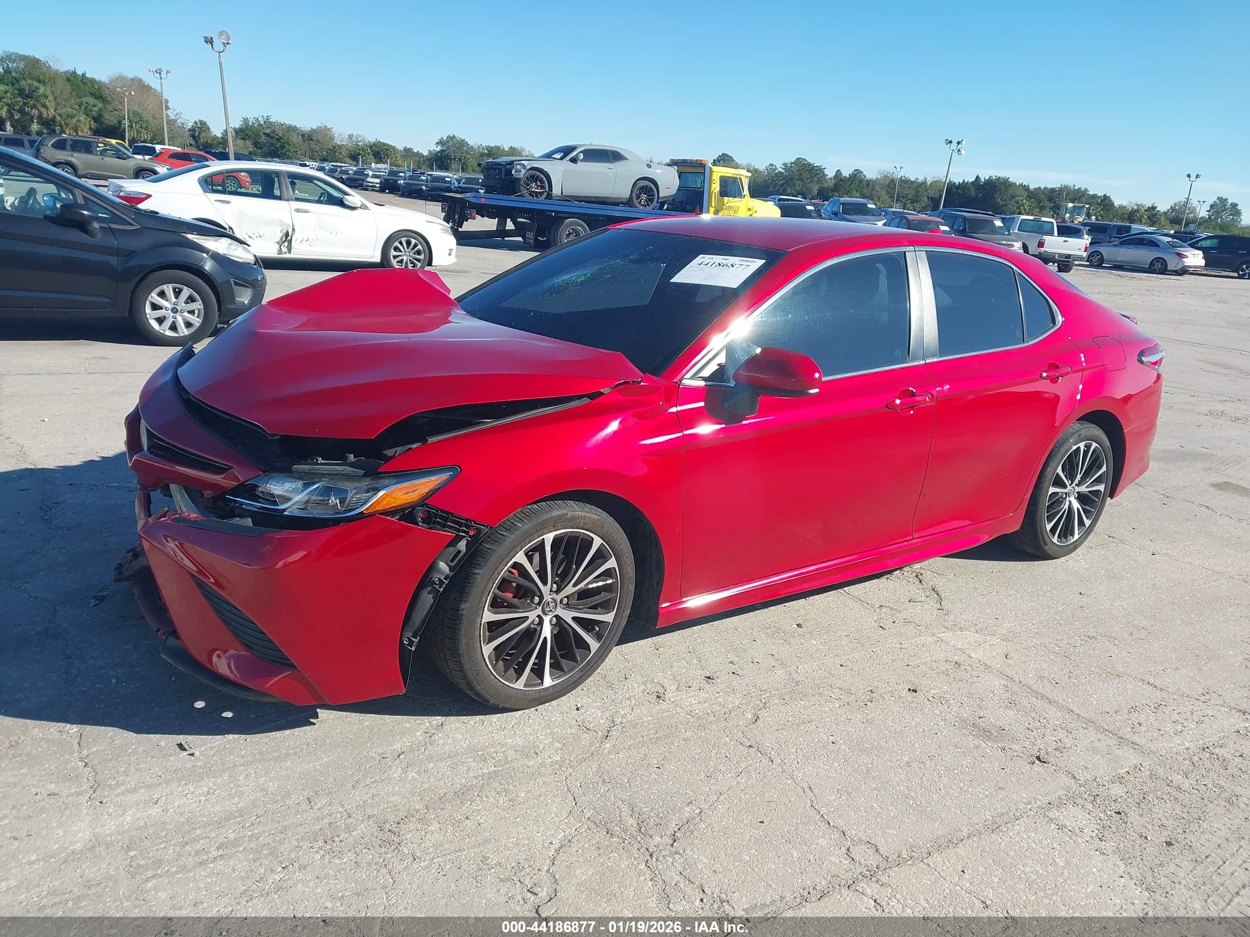 TOYOTA CAMRY image 2