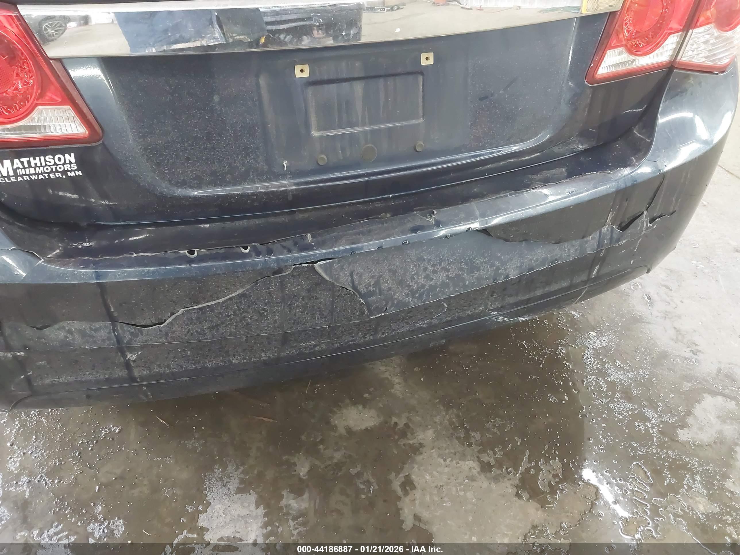 CHEVROLET CRUZE image 6