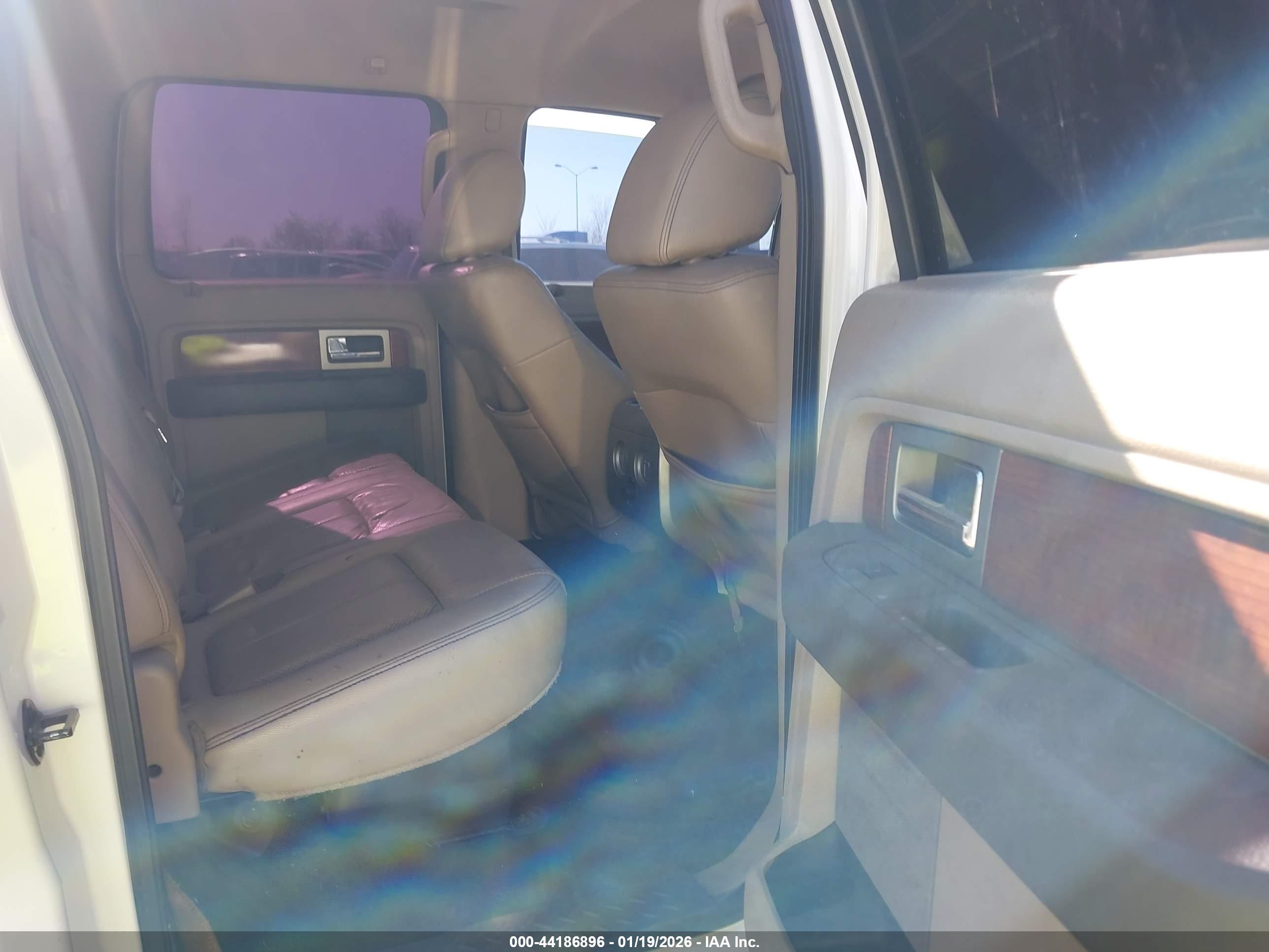 FORD F-150 image 8