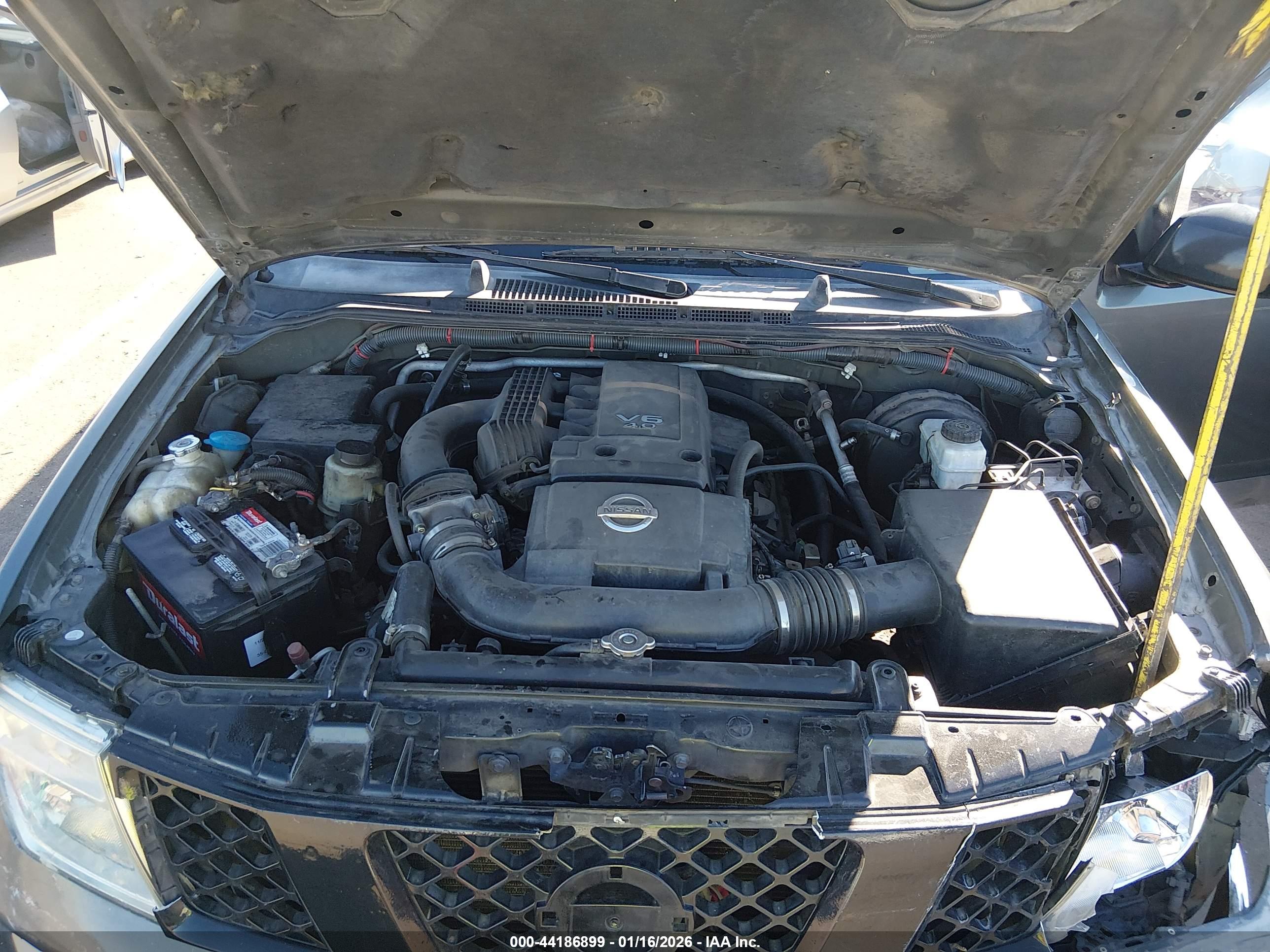 NISSAN FRONTIER image 10