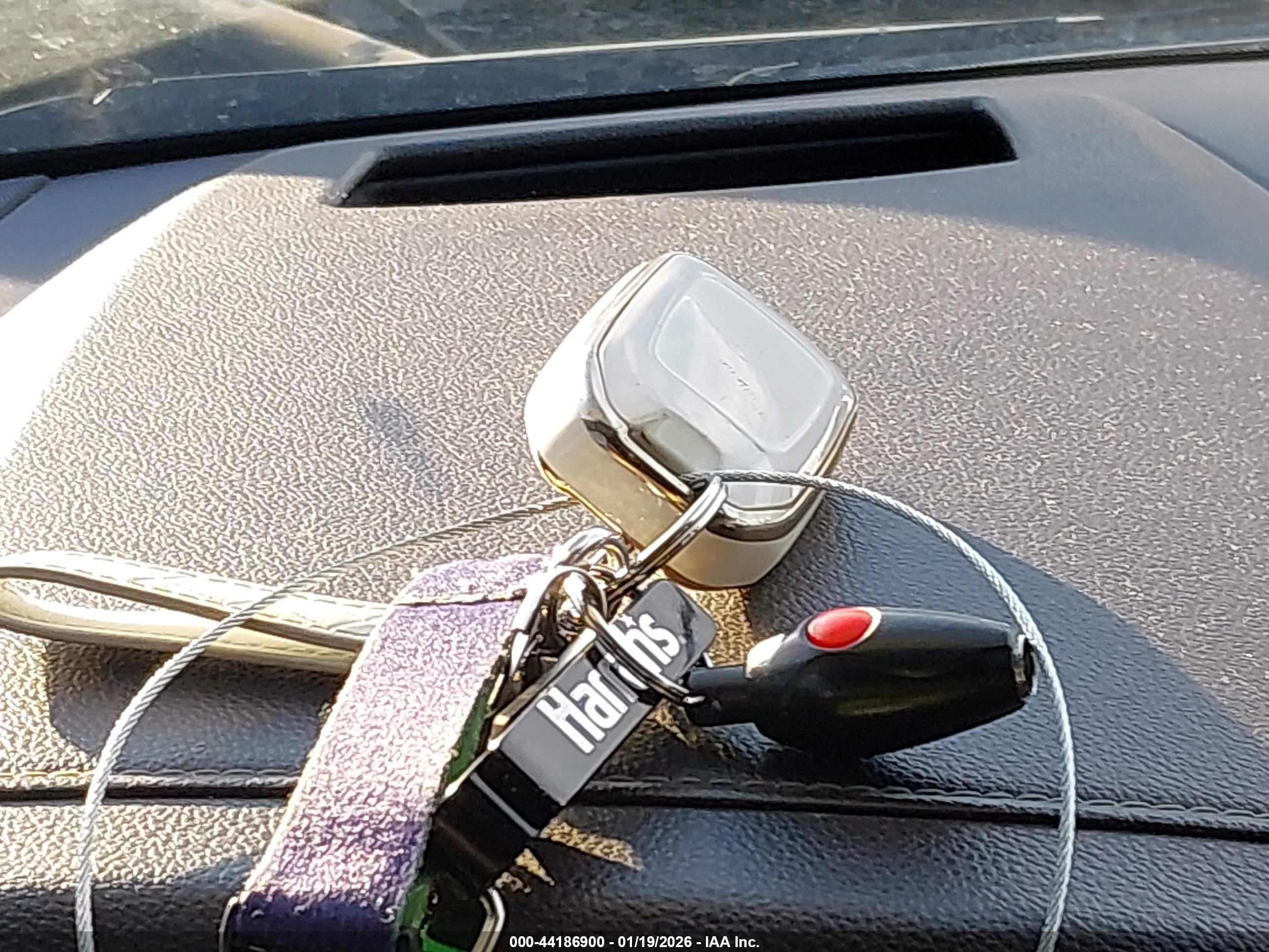 GMC YUKON image 11