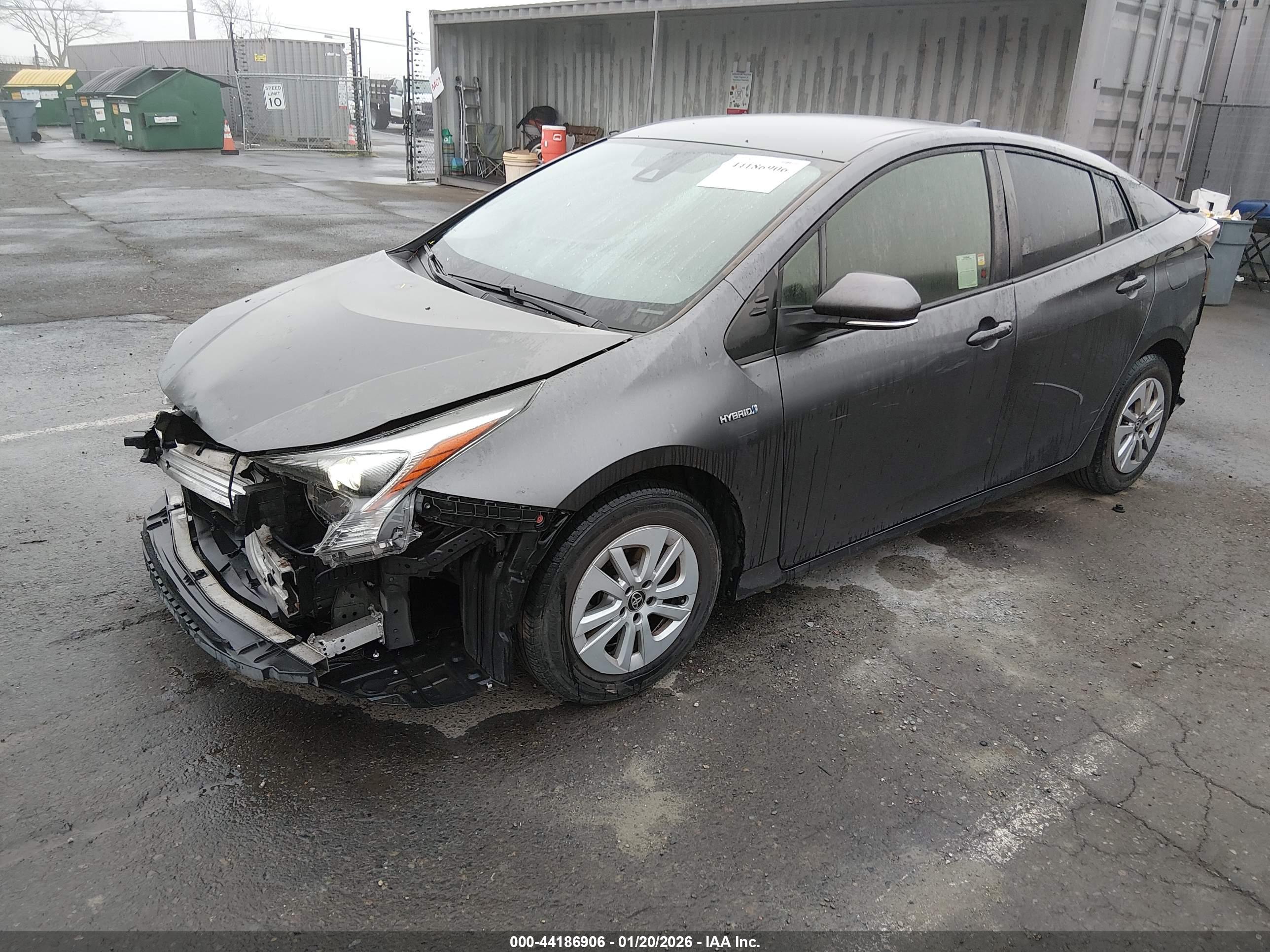 TOYOTA PRIUS image 2