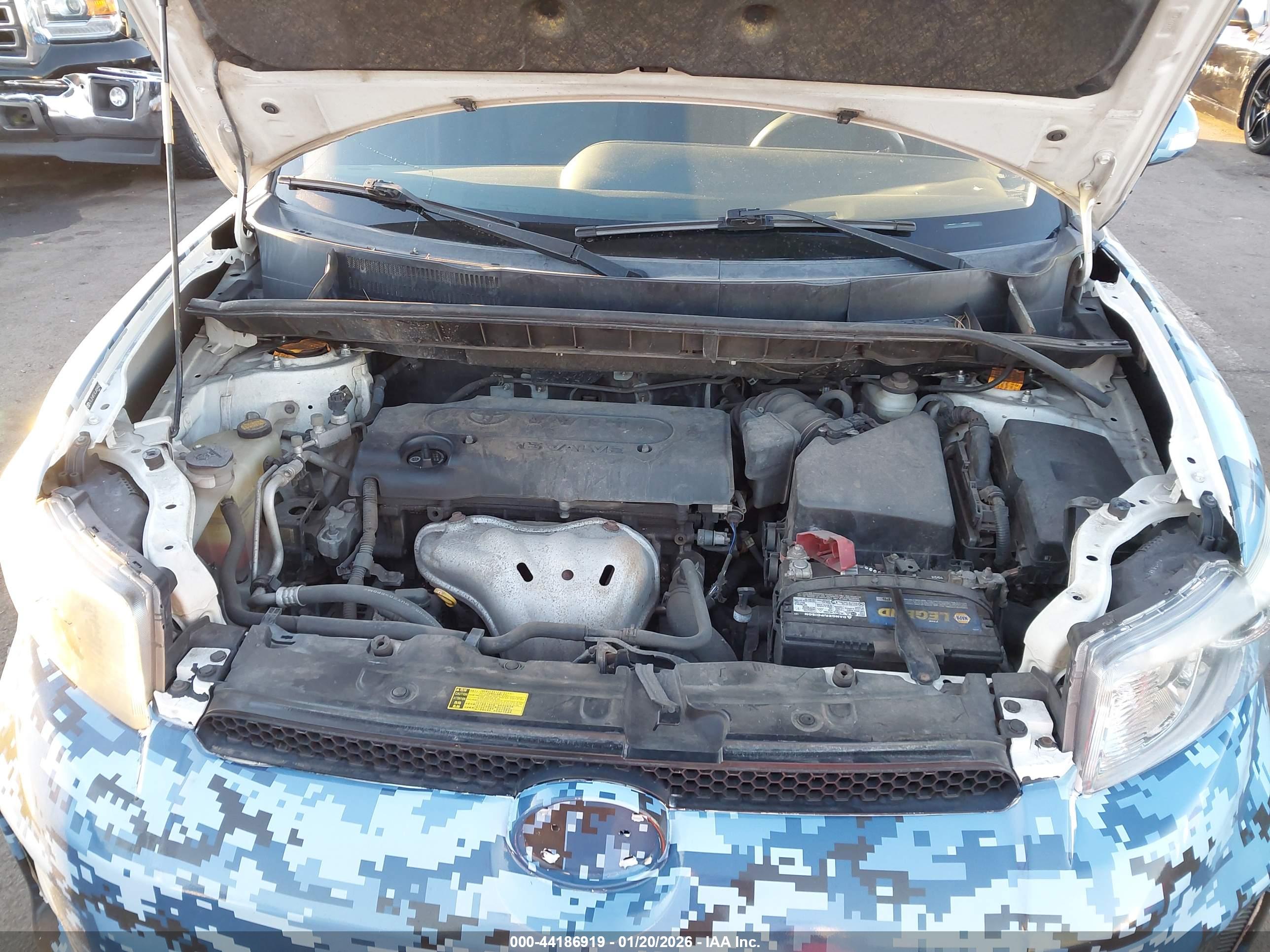 SCION XB image 10