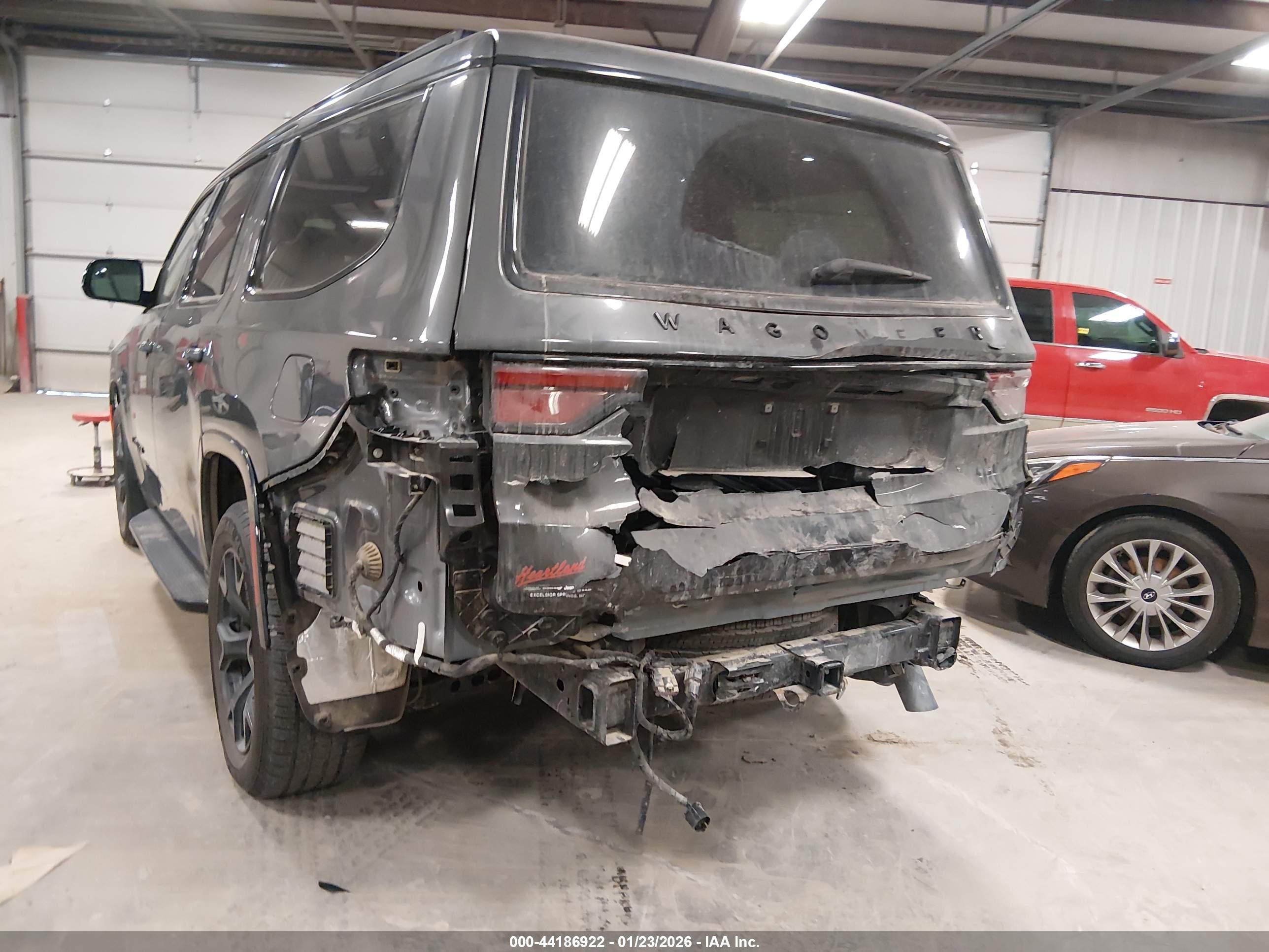 JEEP WAGONEER image 6