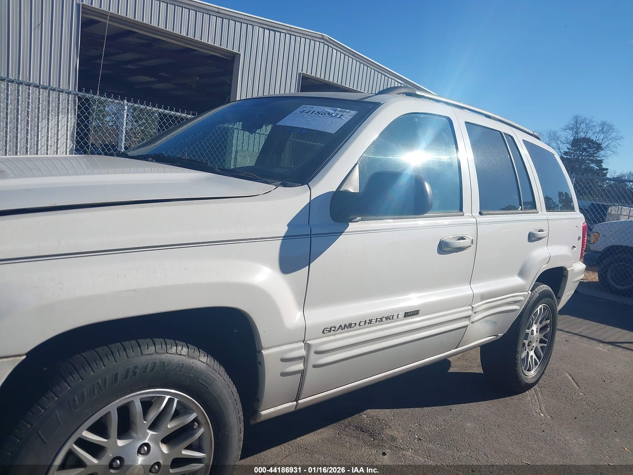 JEEP GRAND image 6