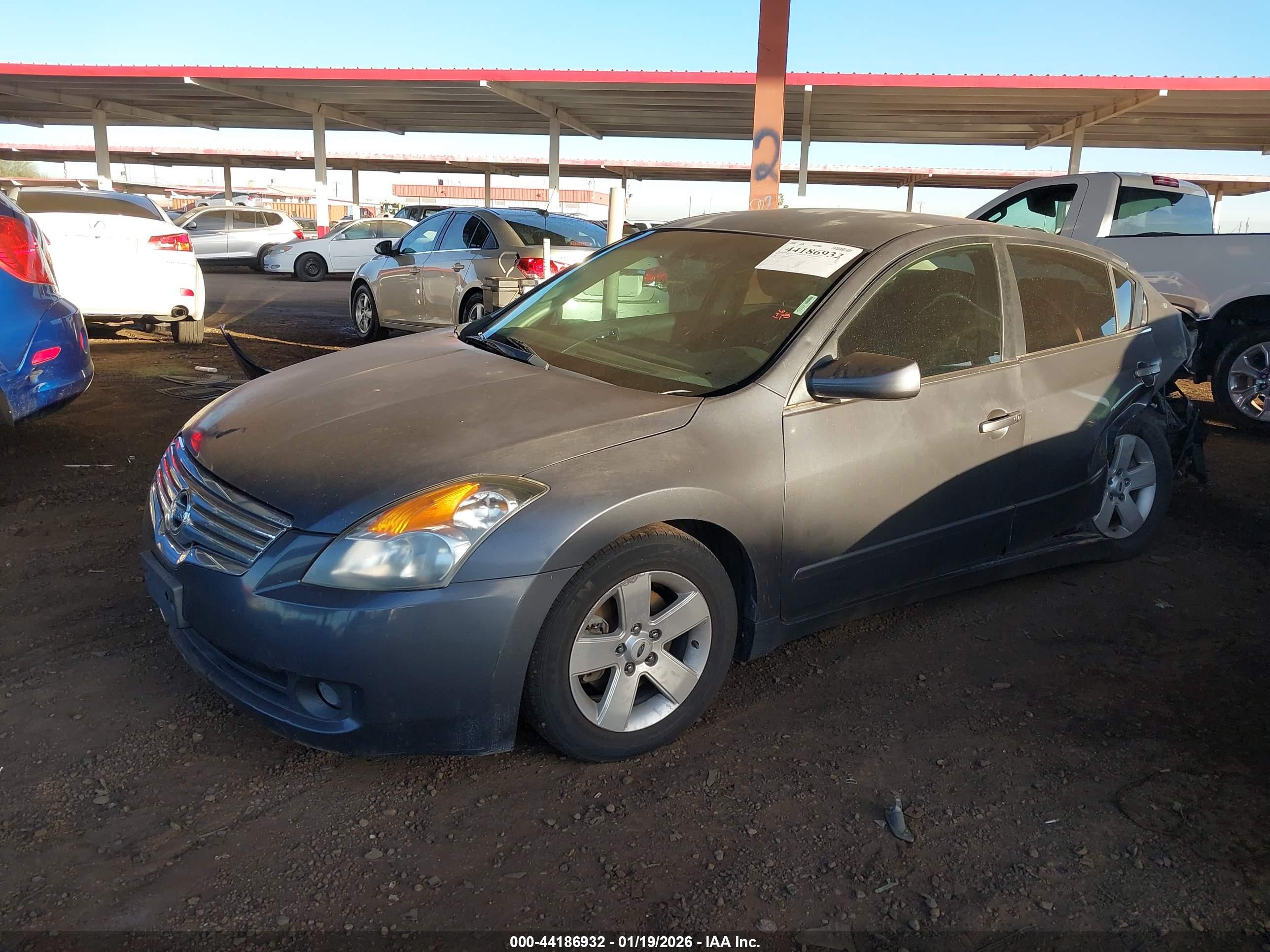 NISSAN ALTIMA image 2