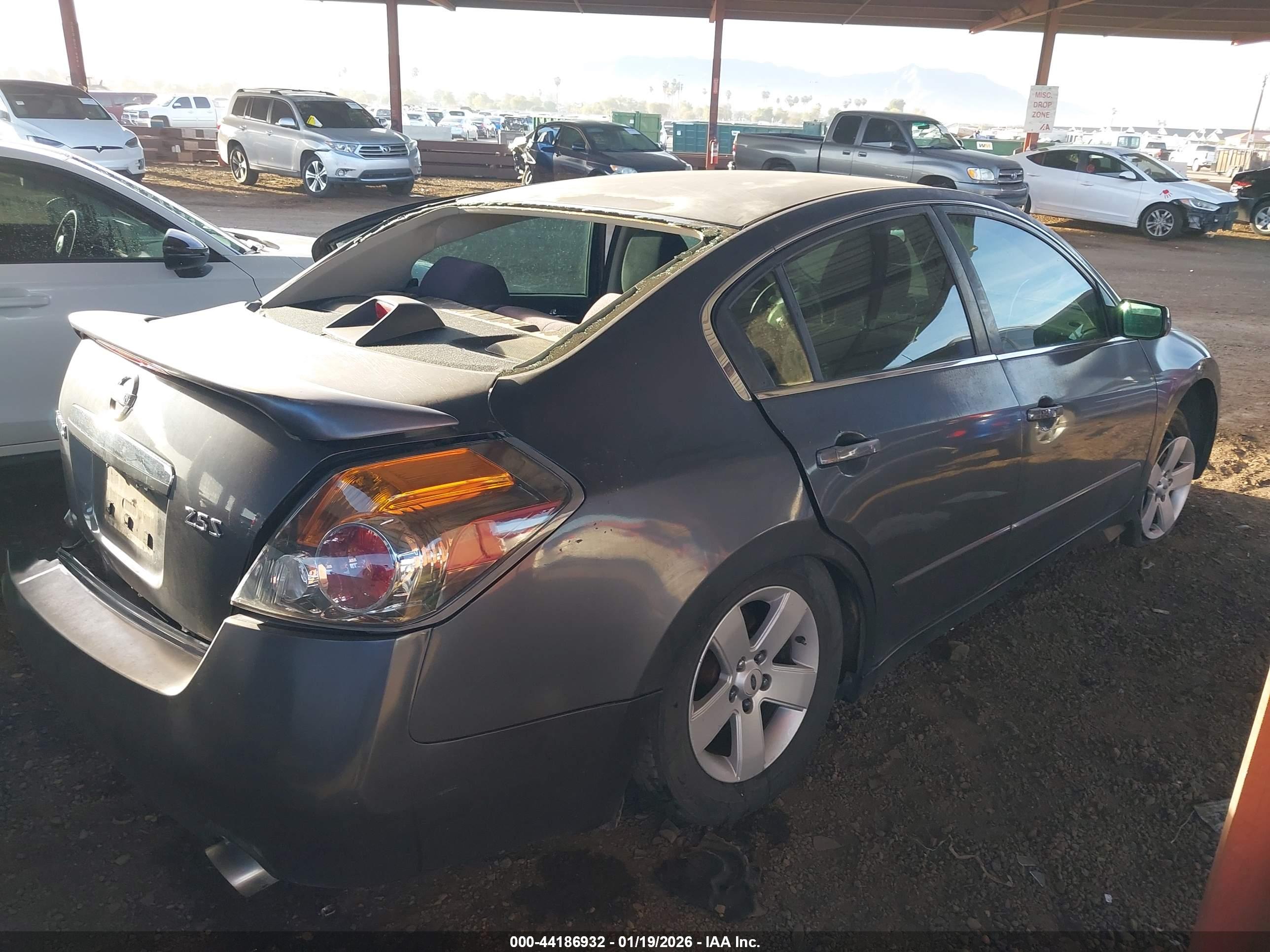 NISSAN ALTIMA image 4