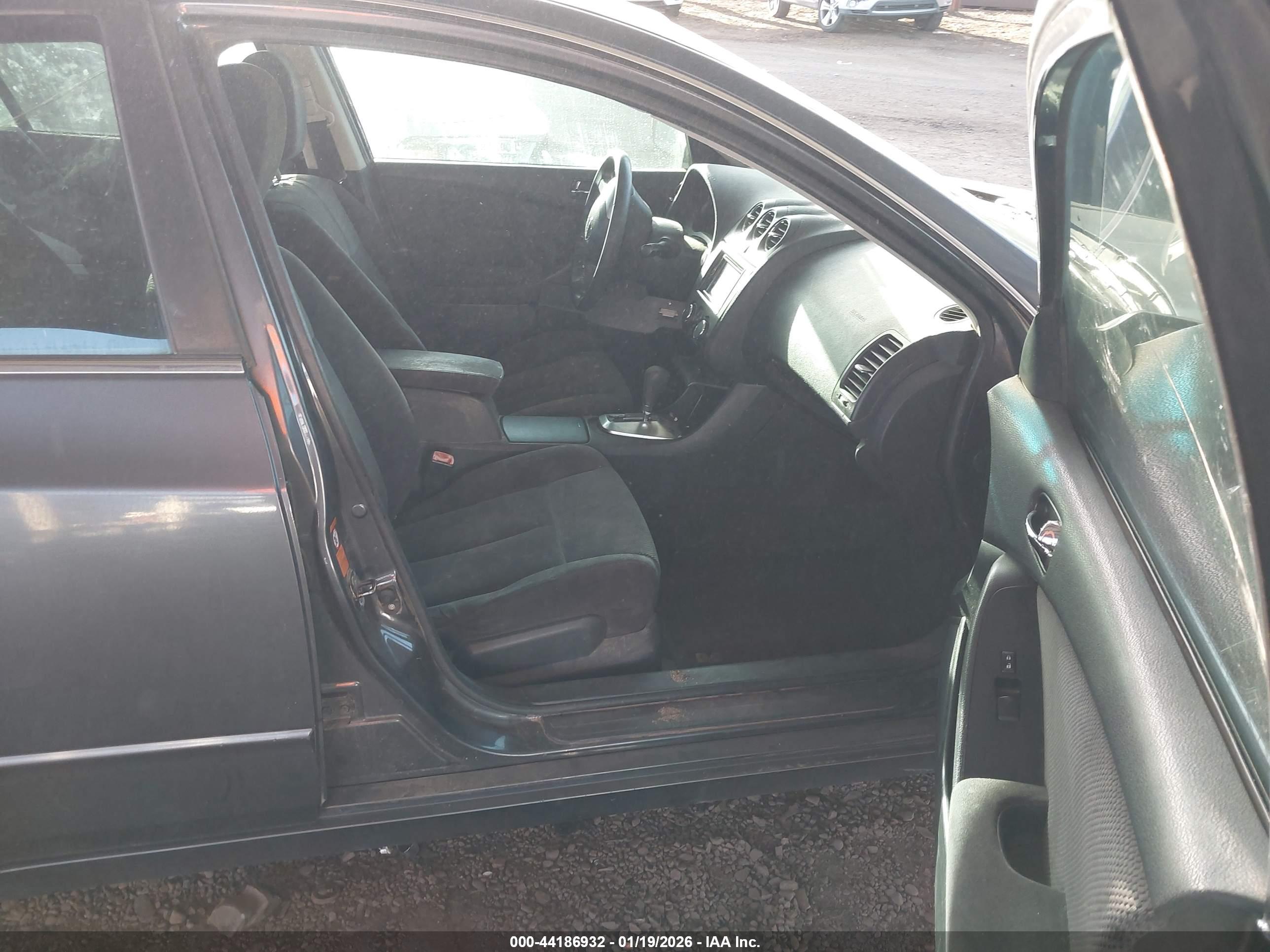 NISSAN ALTIMA image 5