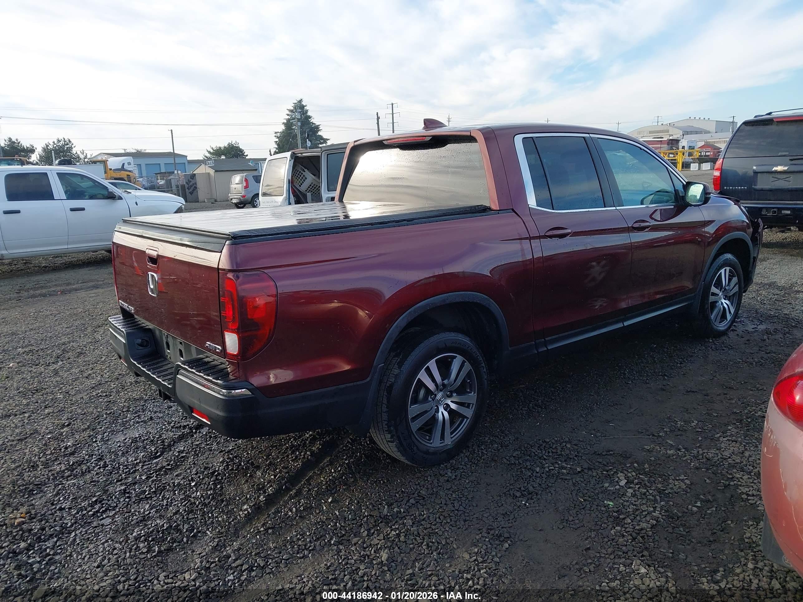 HONDA RIDGELINE image 4