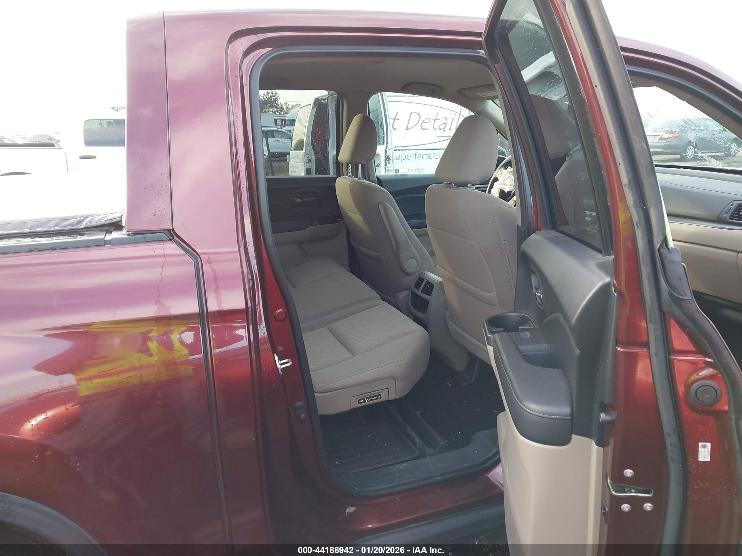HONDA RIDGELINE image 8