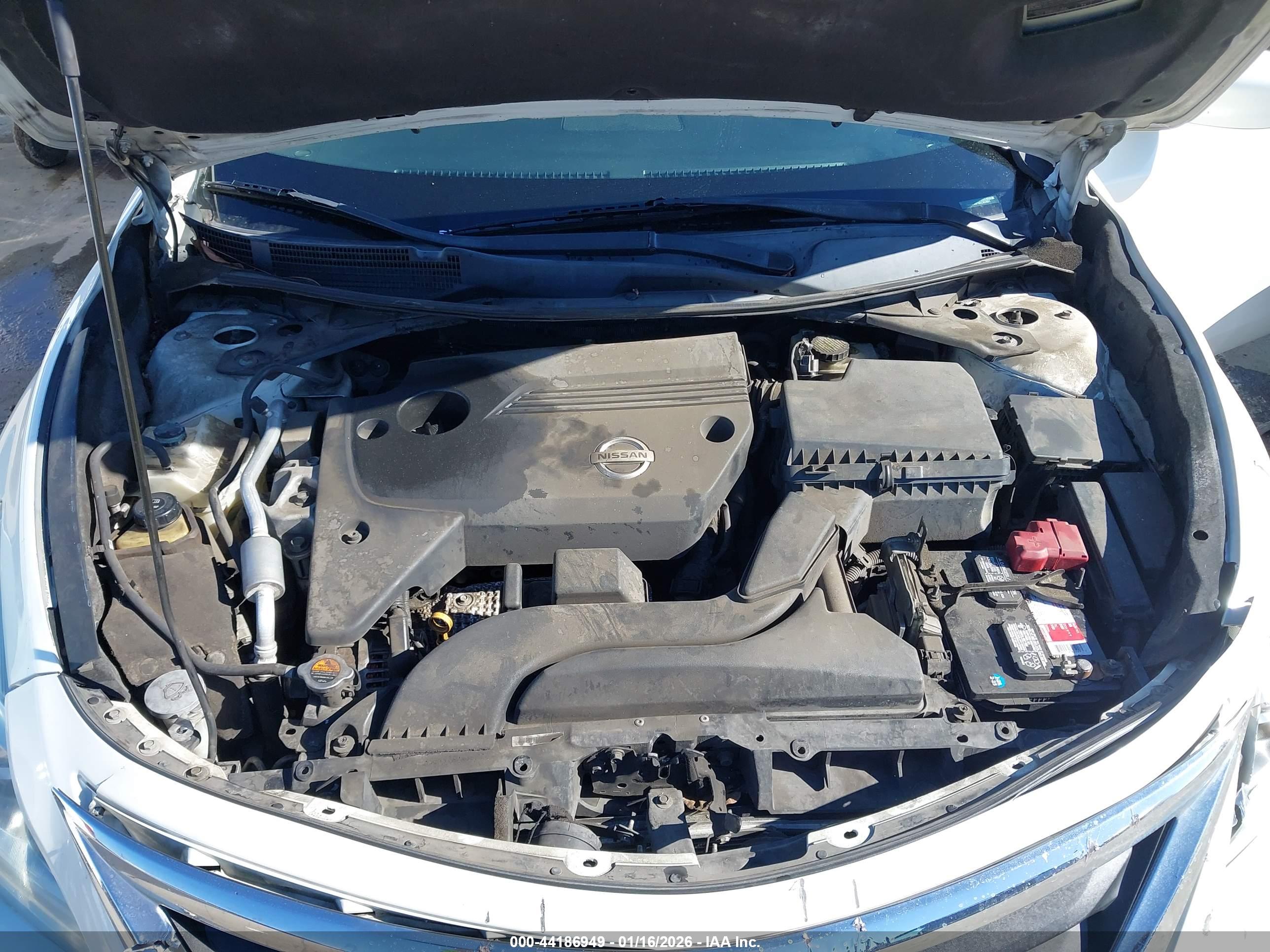 NISSAN ALTIMA image 10