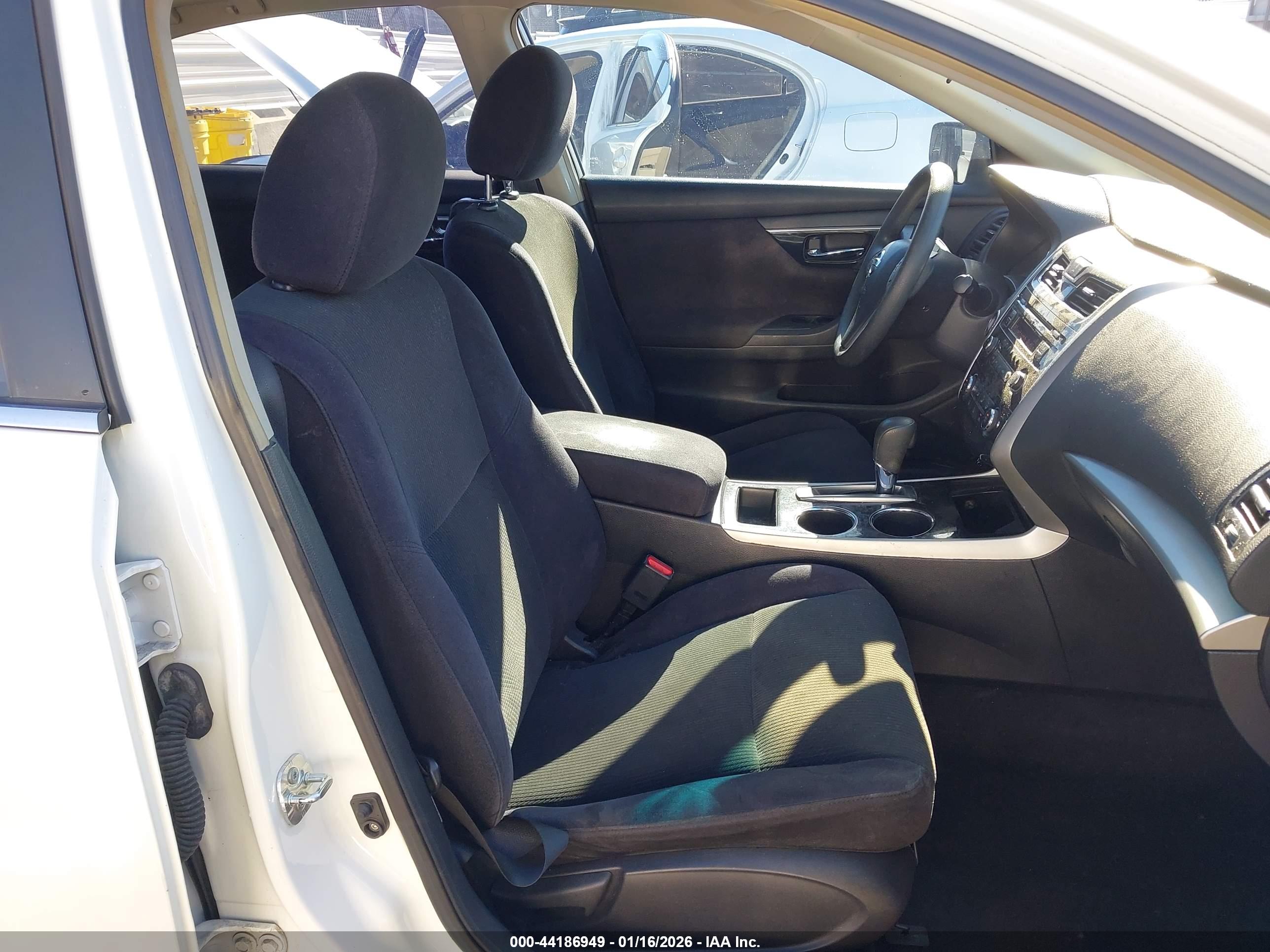 NISSAN ALTIMA image 5