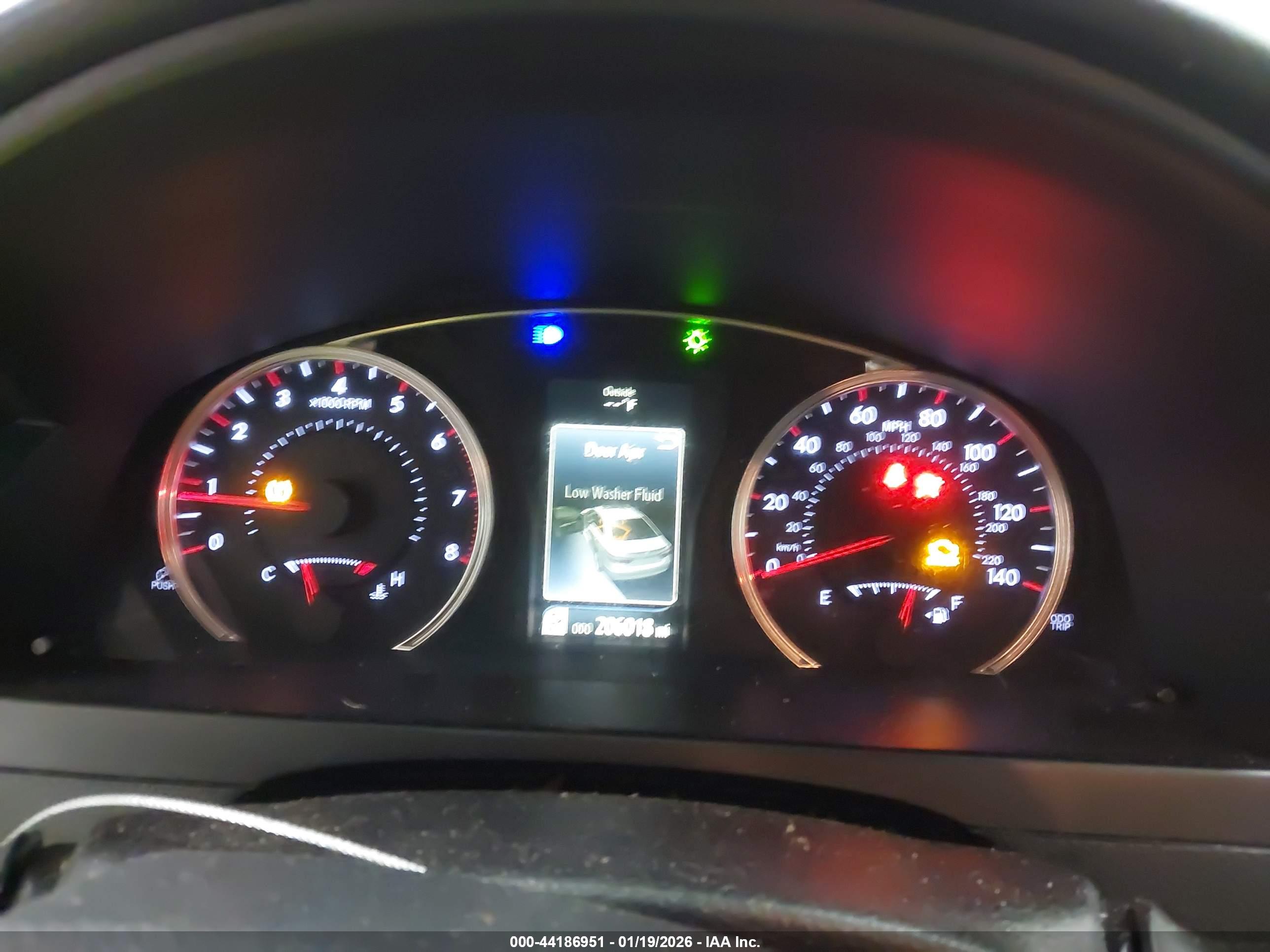 TOYOTA CAMRY image 7