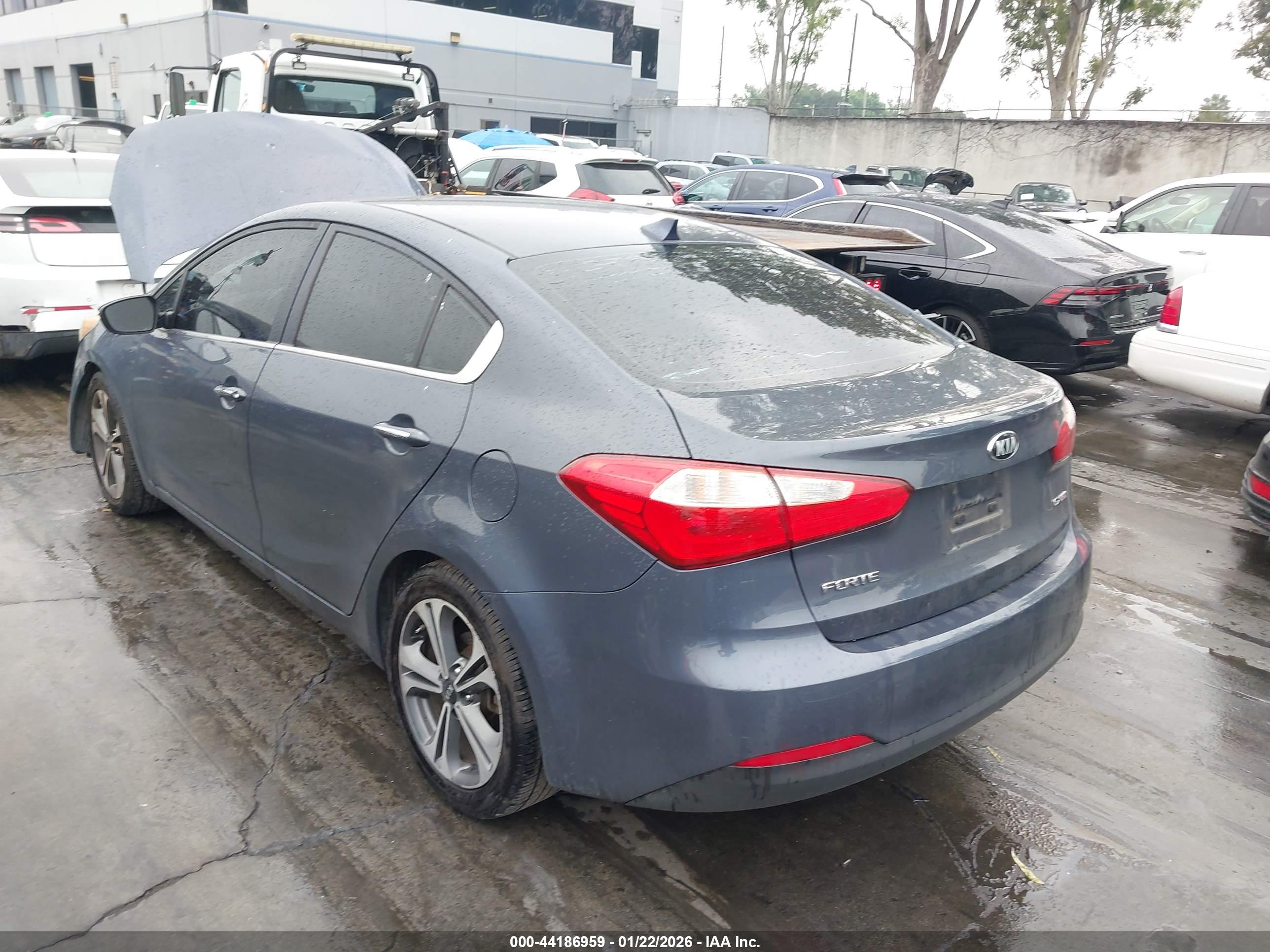 KIA FORTE image 3
