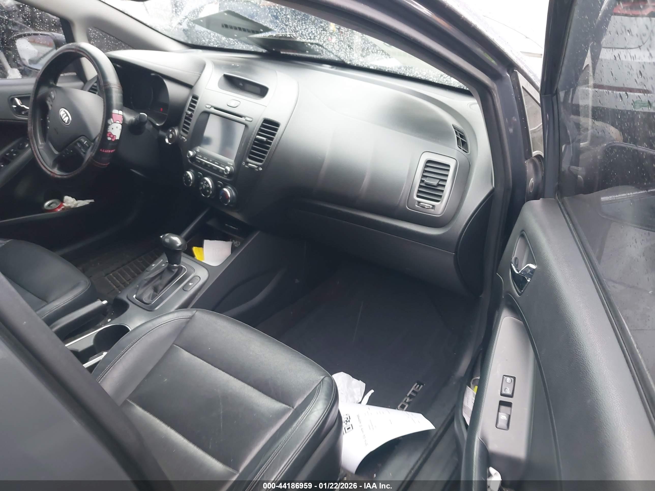 KIA FORTE image 5