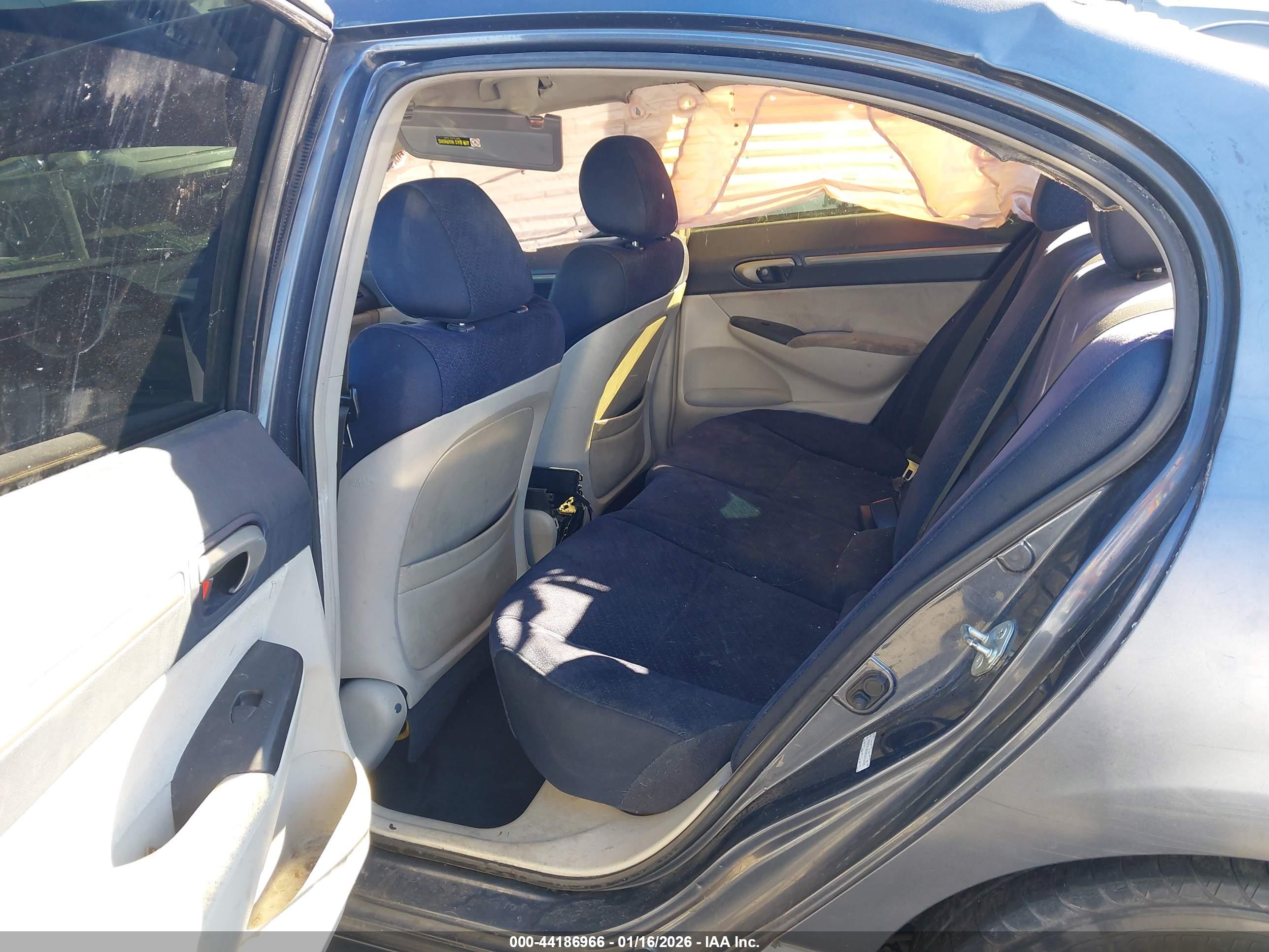 HONDA CIVIC image 8