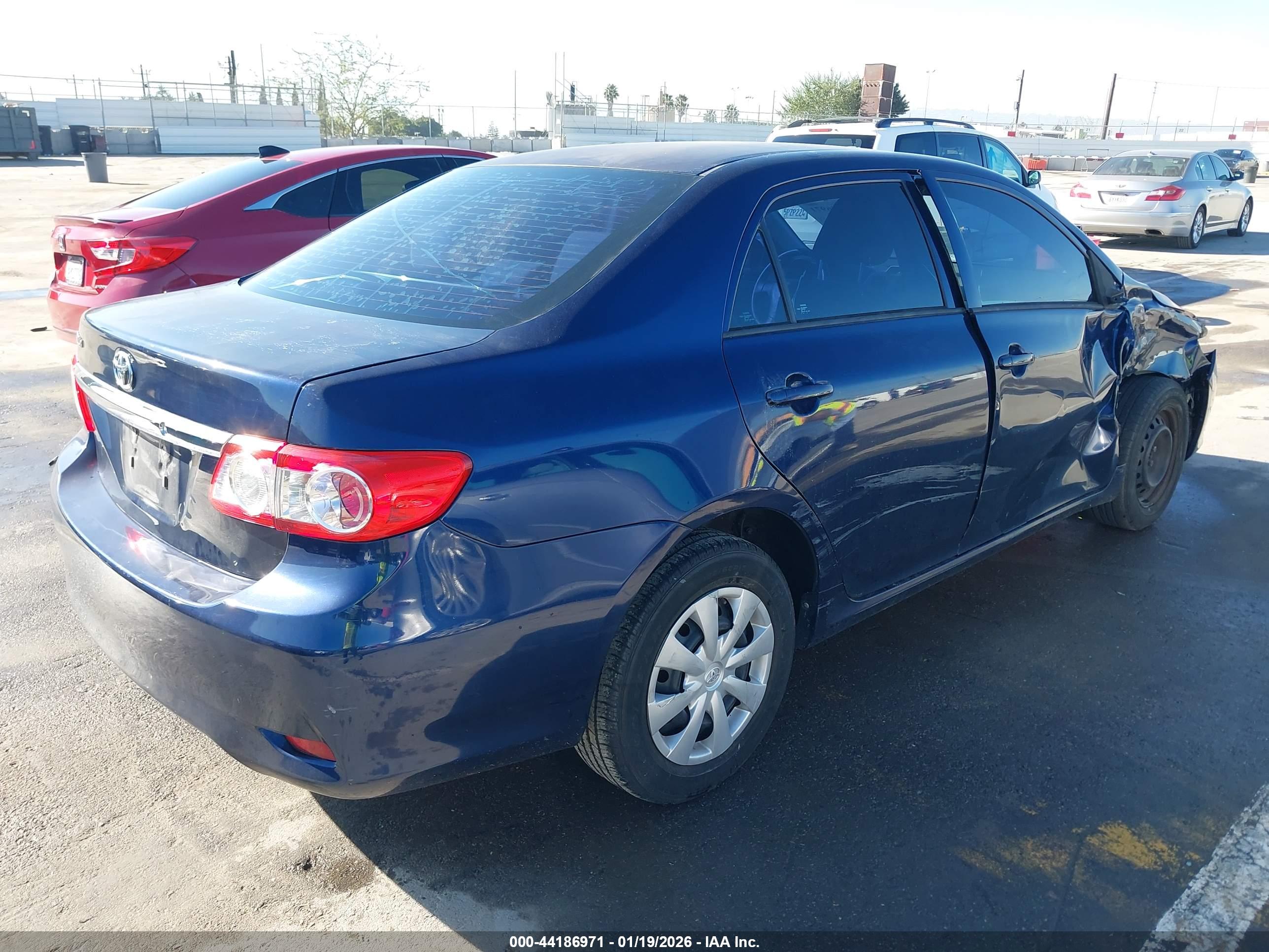 TOYOTA COROLLA image 4