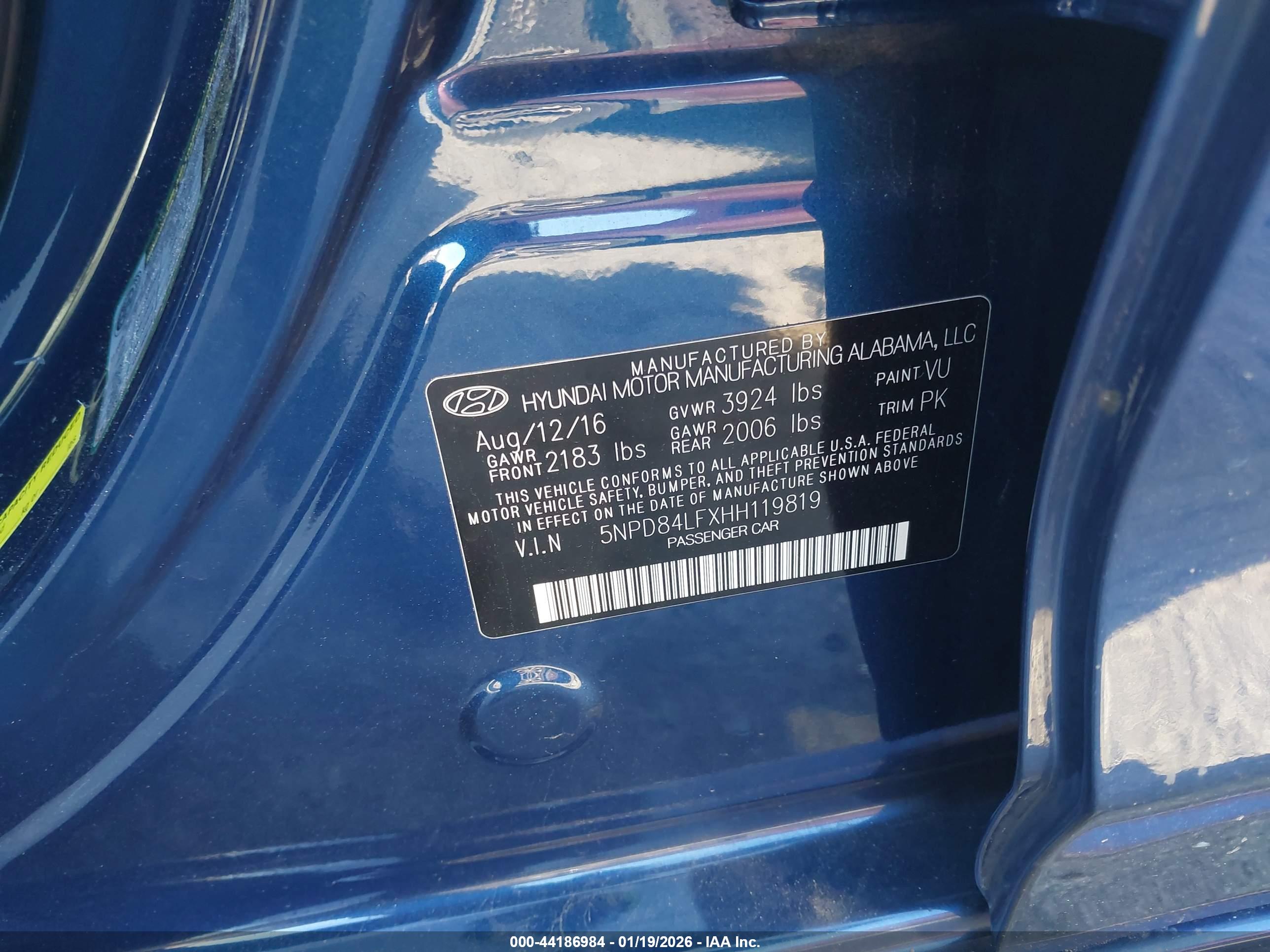 HYUNDAI ELANTRA image 9