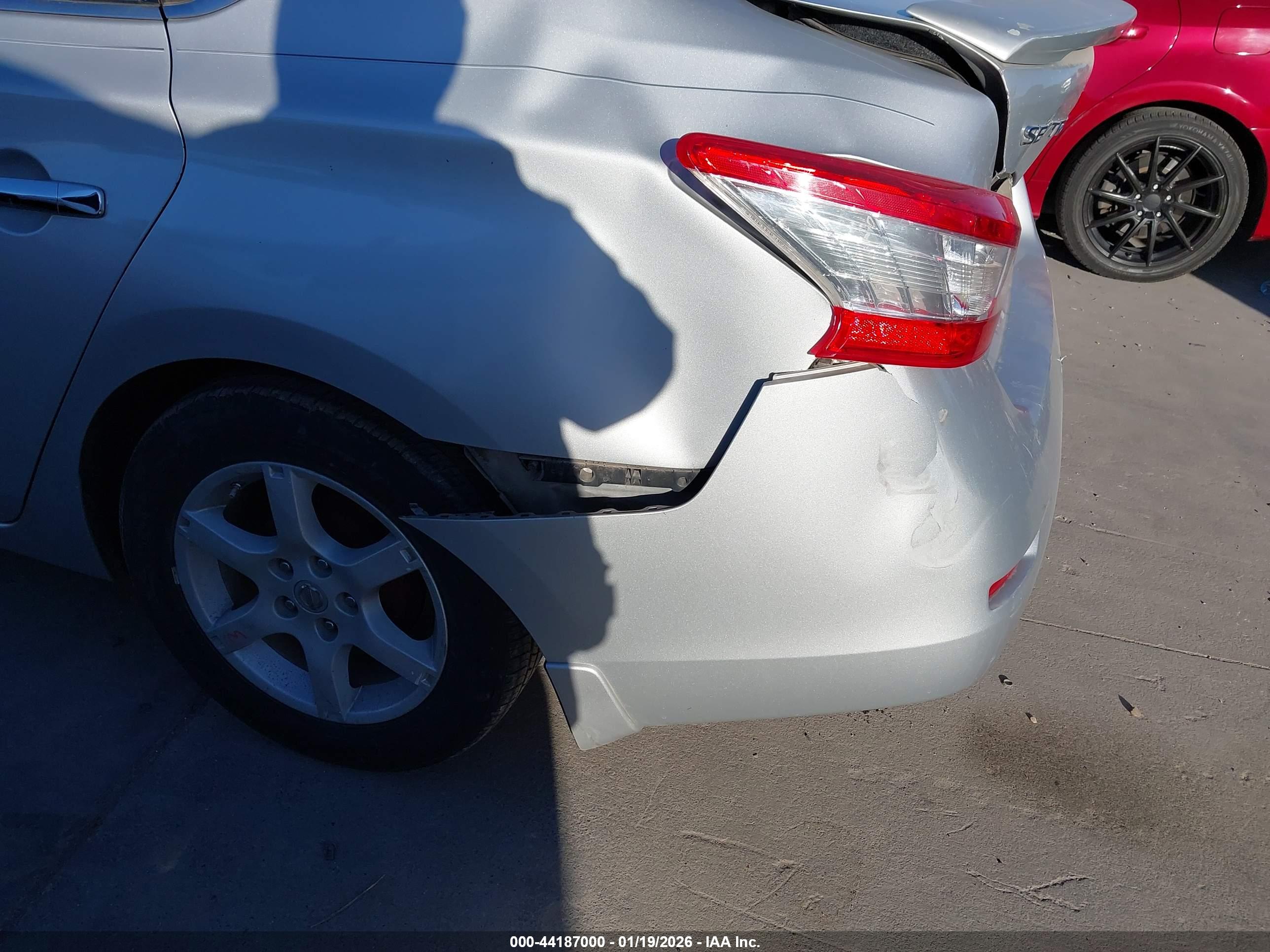 NISSAN SENTRA image 6