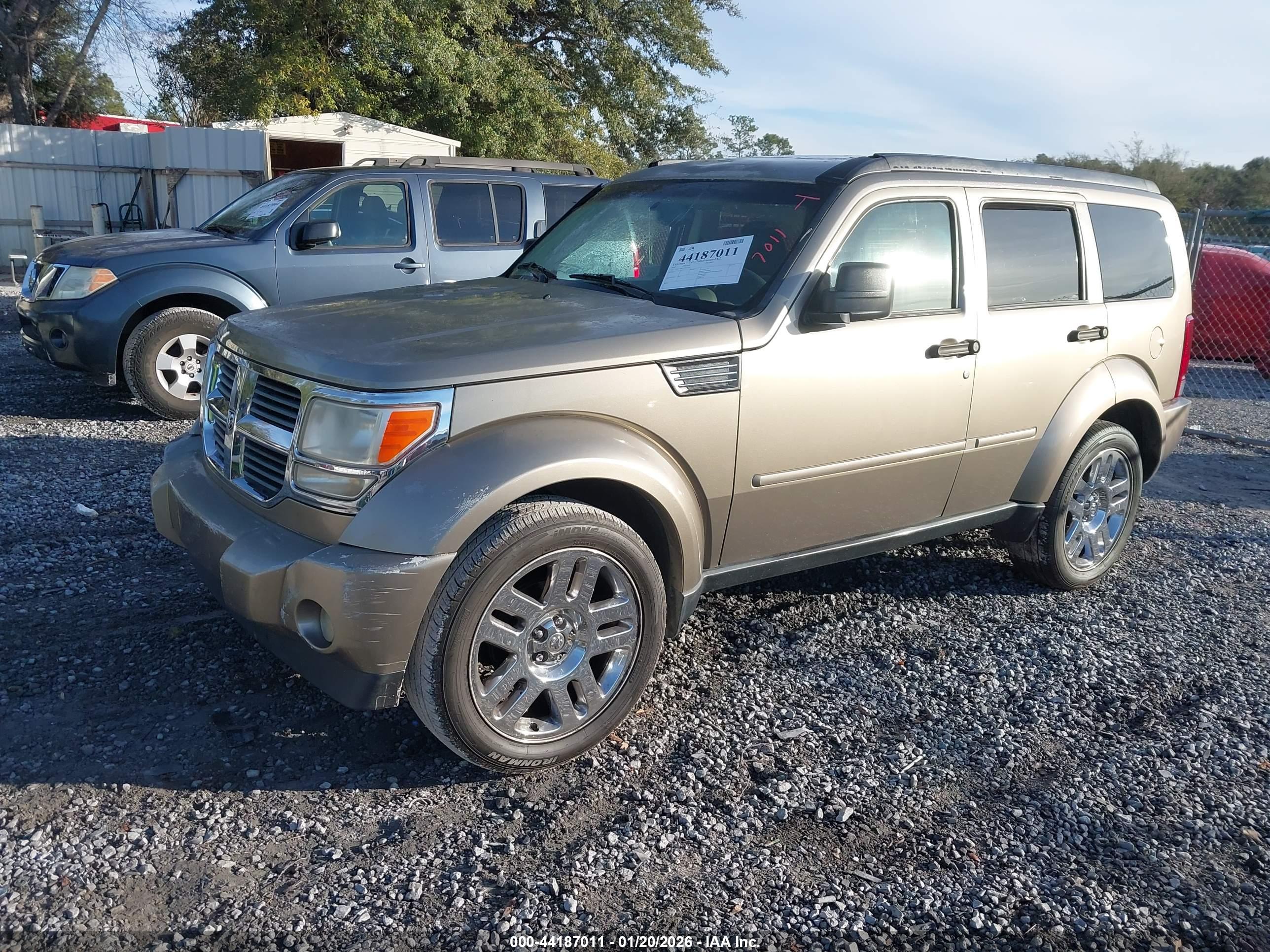 DODGE NITRO image 2