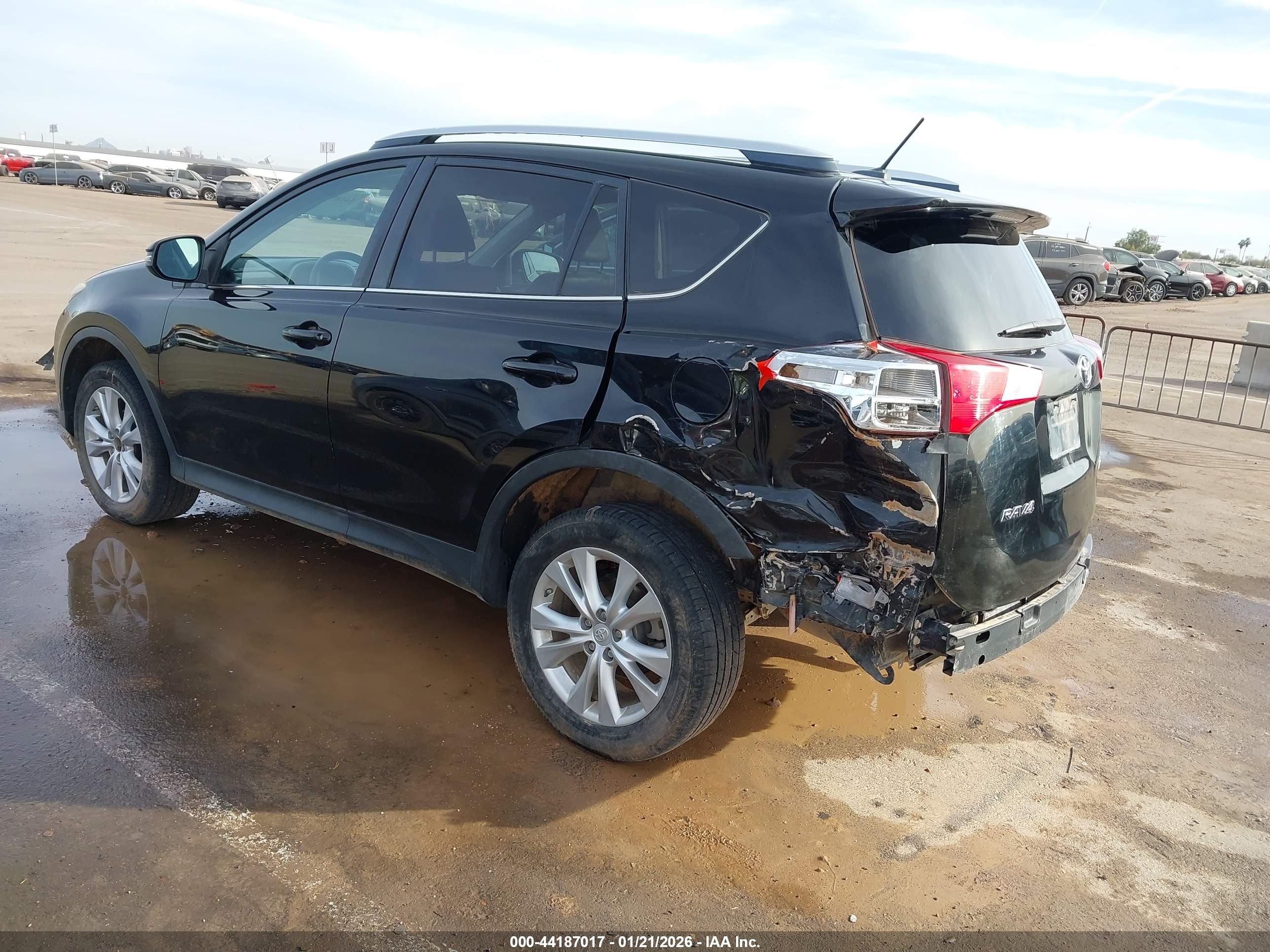 TOYOTA RAV4 image 3