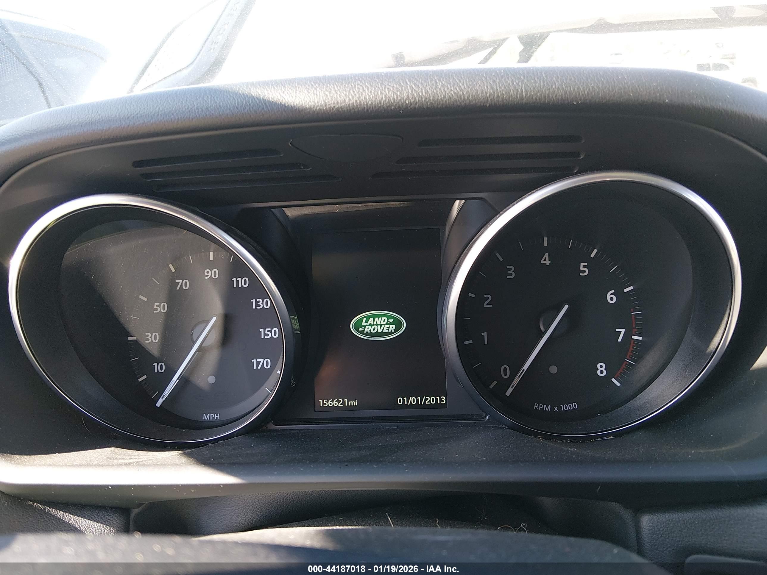 LAND ROVER image 7