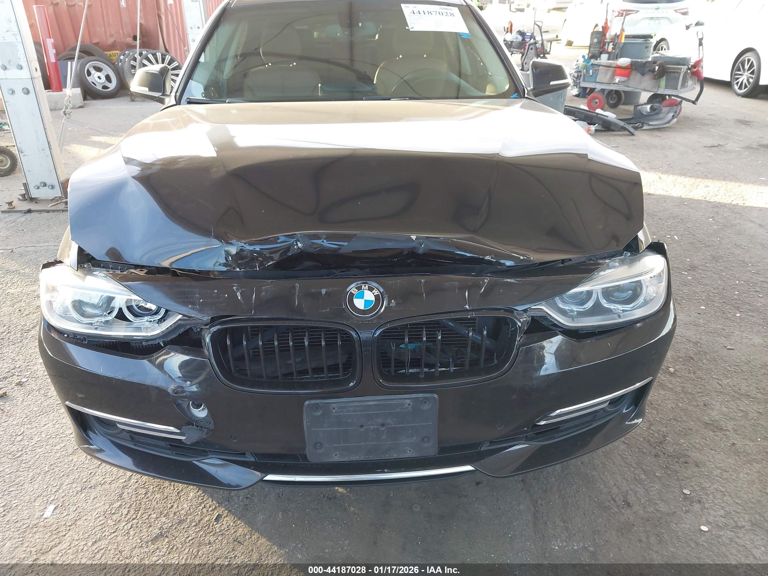 BMW 328I image 6