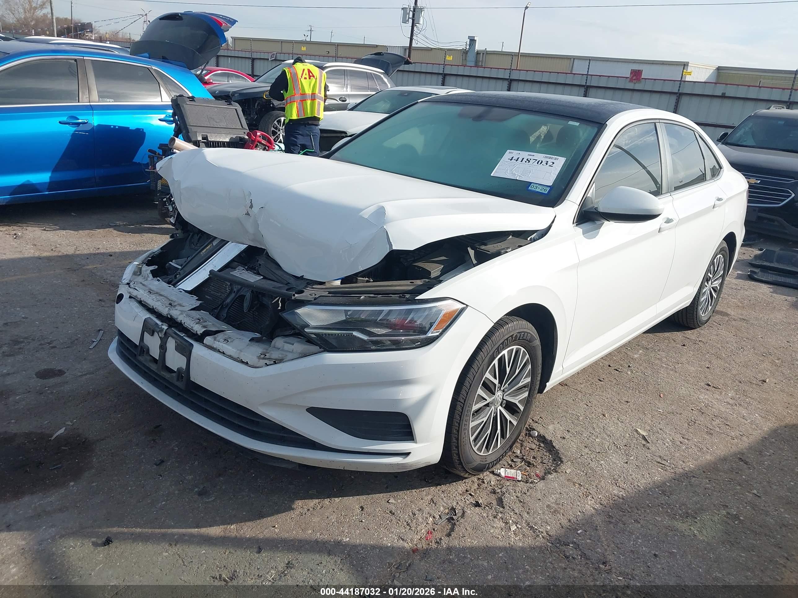 VOLKSWAGEN JETTA image 6
