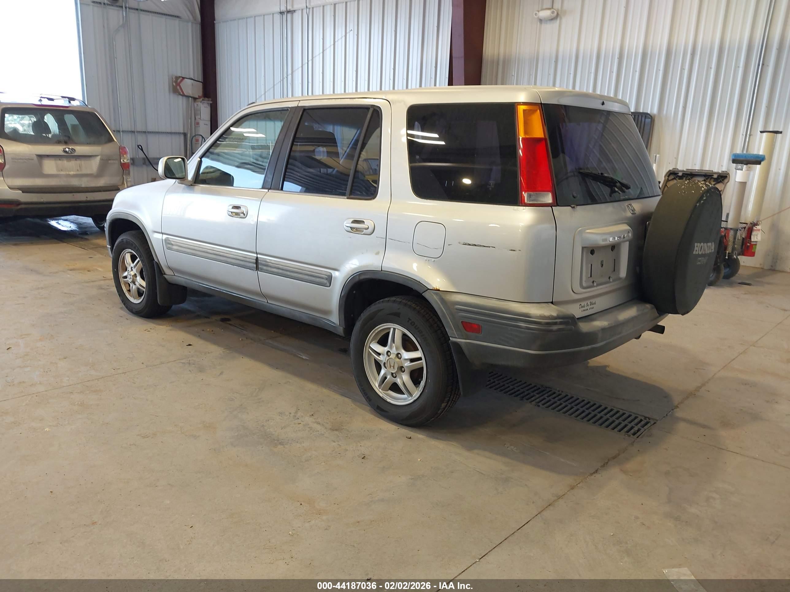 HONDA CR-V image 3
