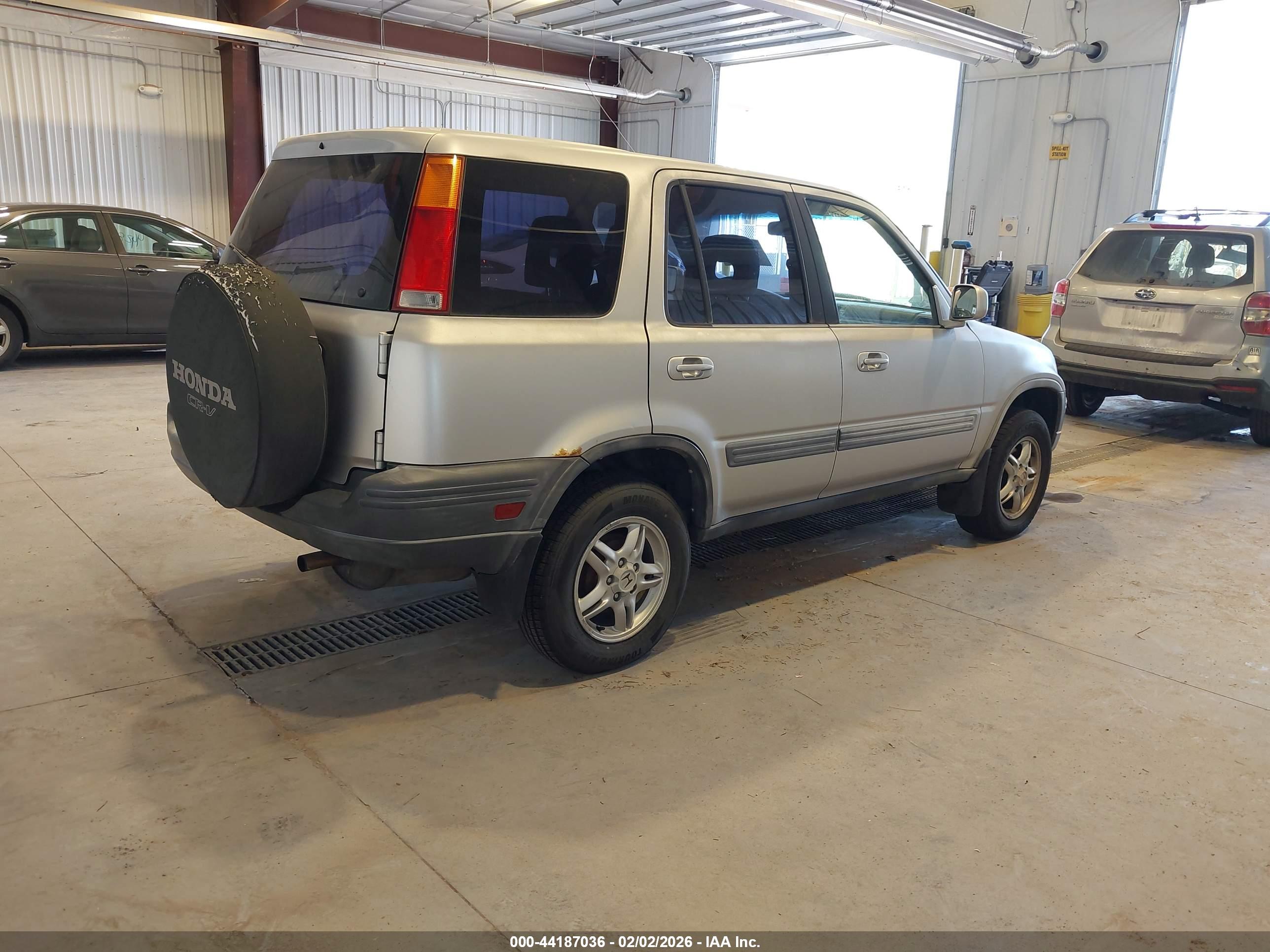 HONDA CR-V image 4