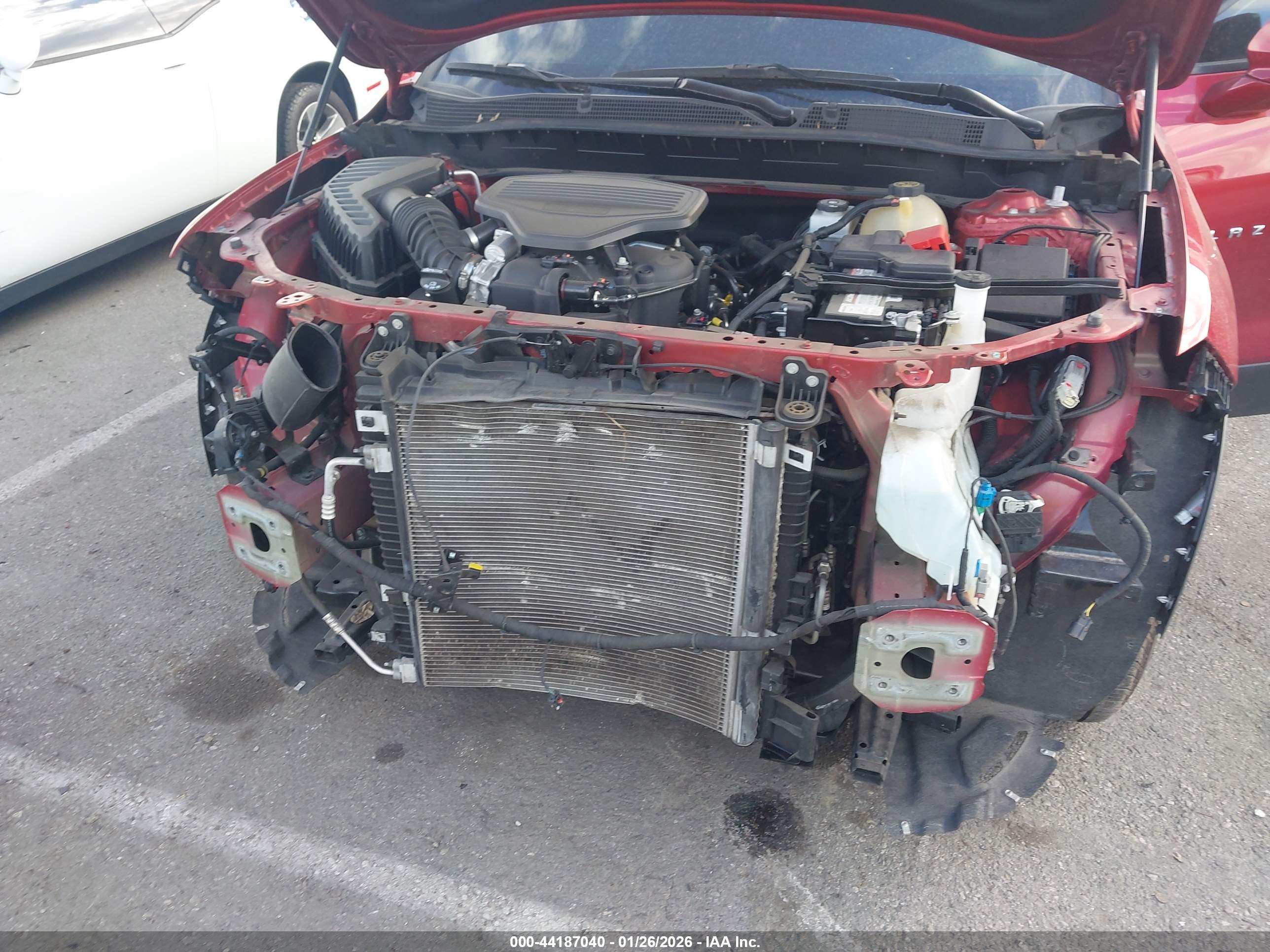 CHEVROLET BLAZER image 6