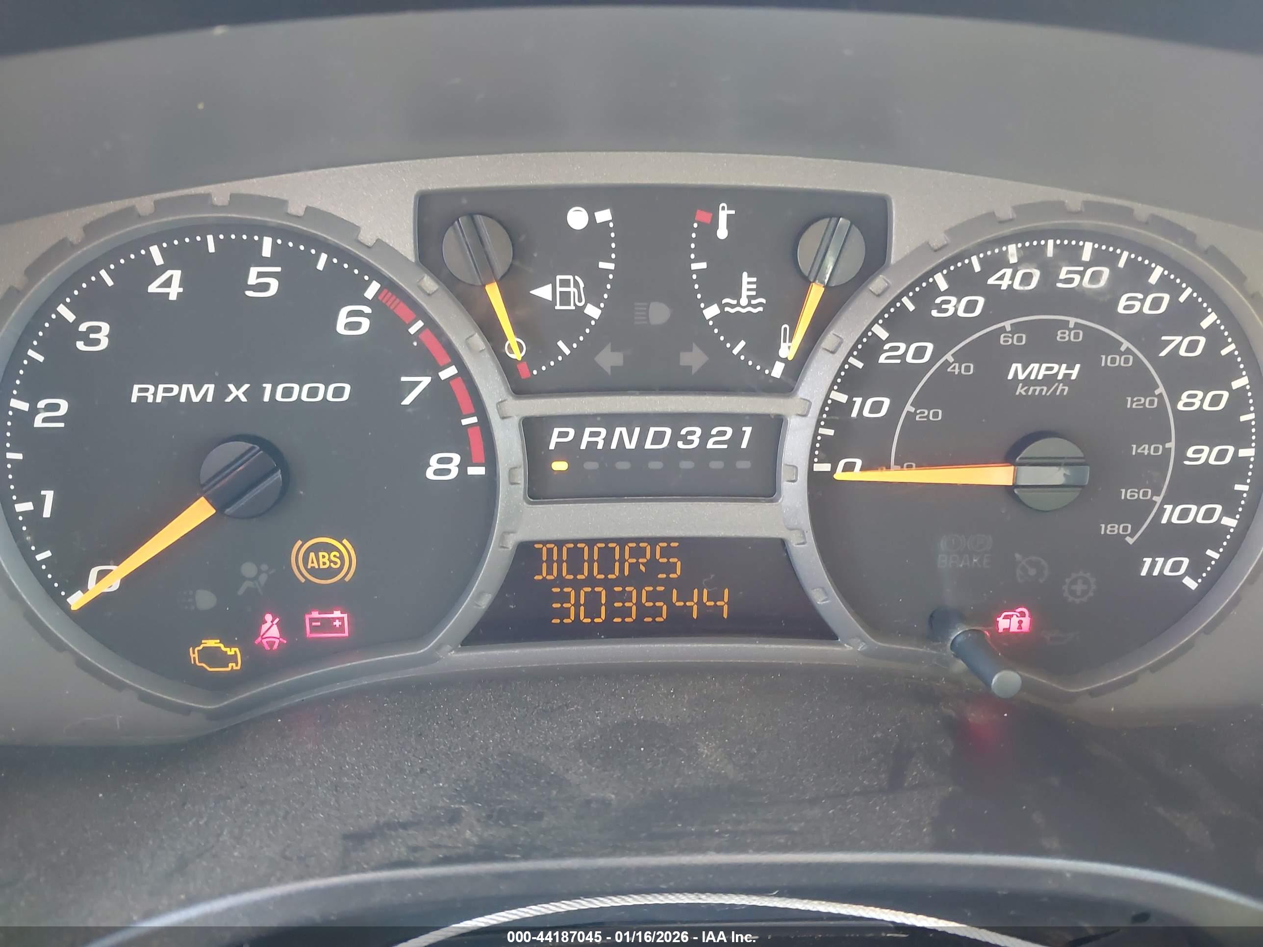 CHEVROLET COLORADO image 7