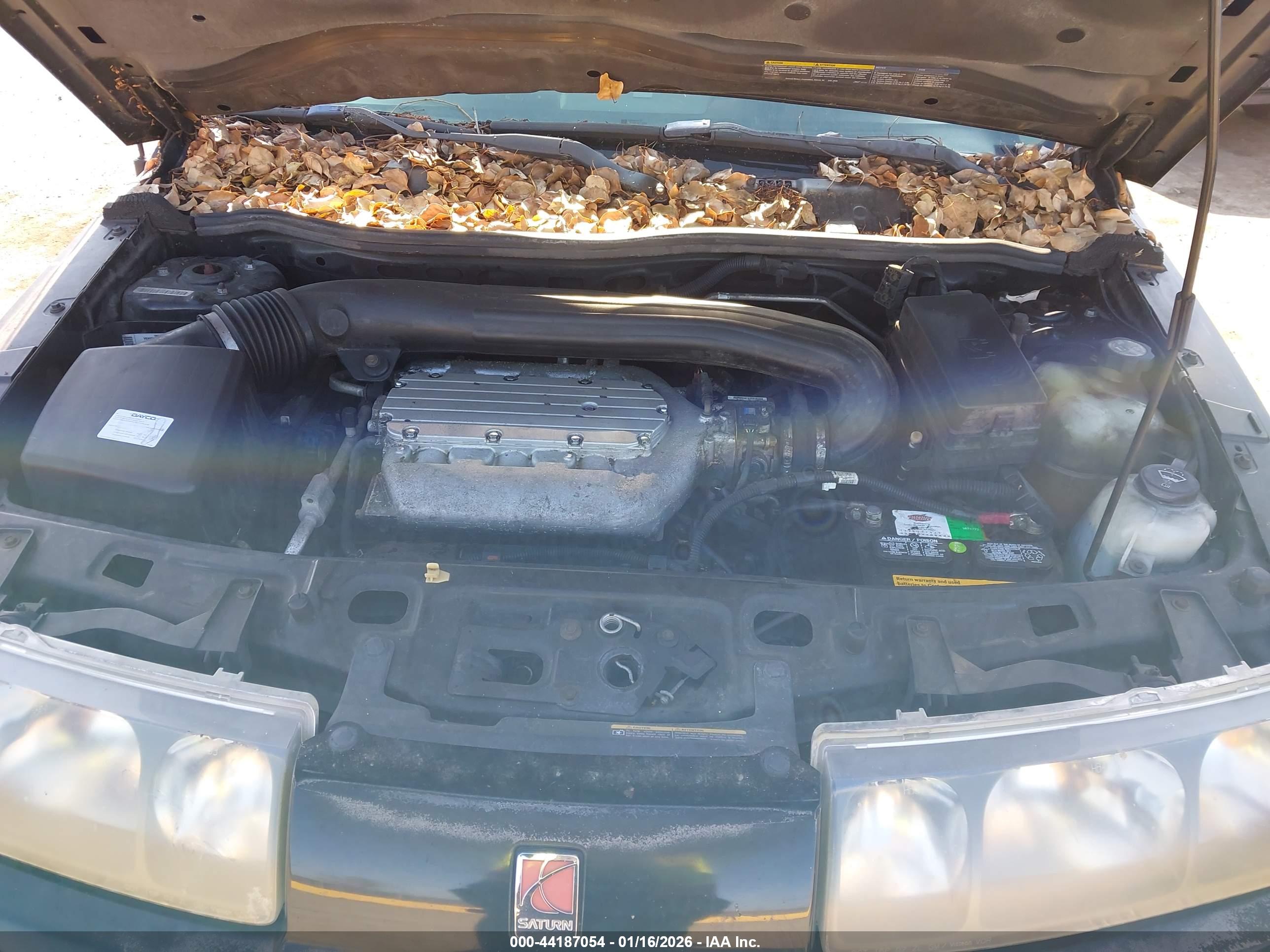 SATURN VUE image 10