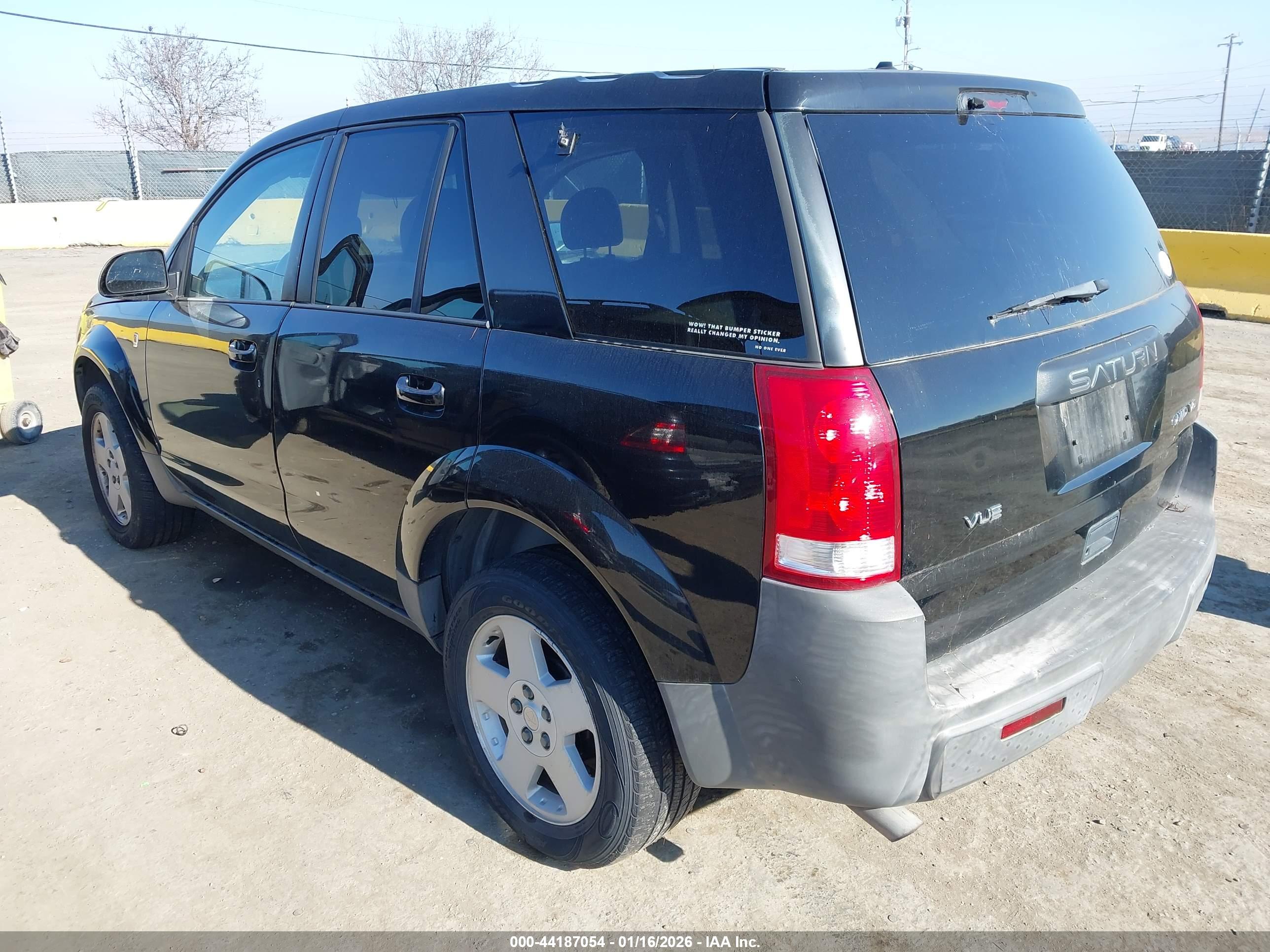 SATURN VUE image 3