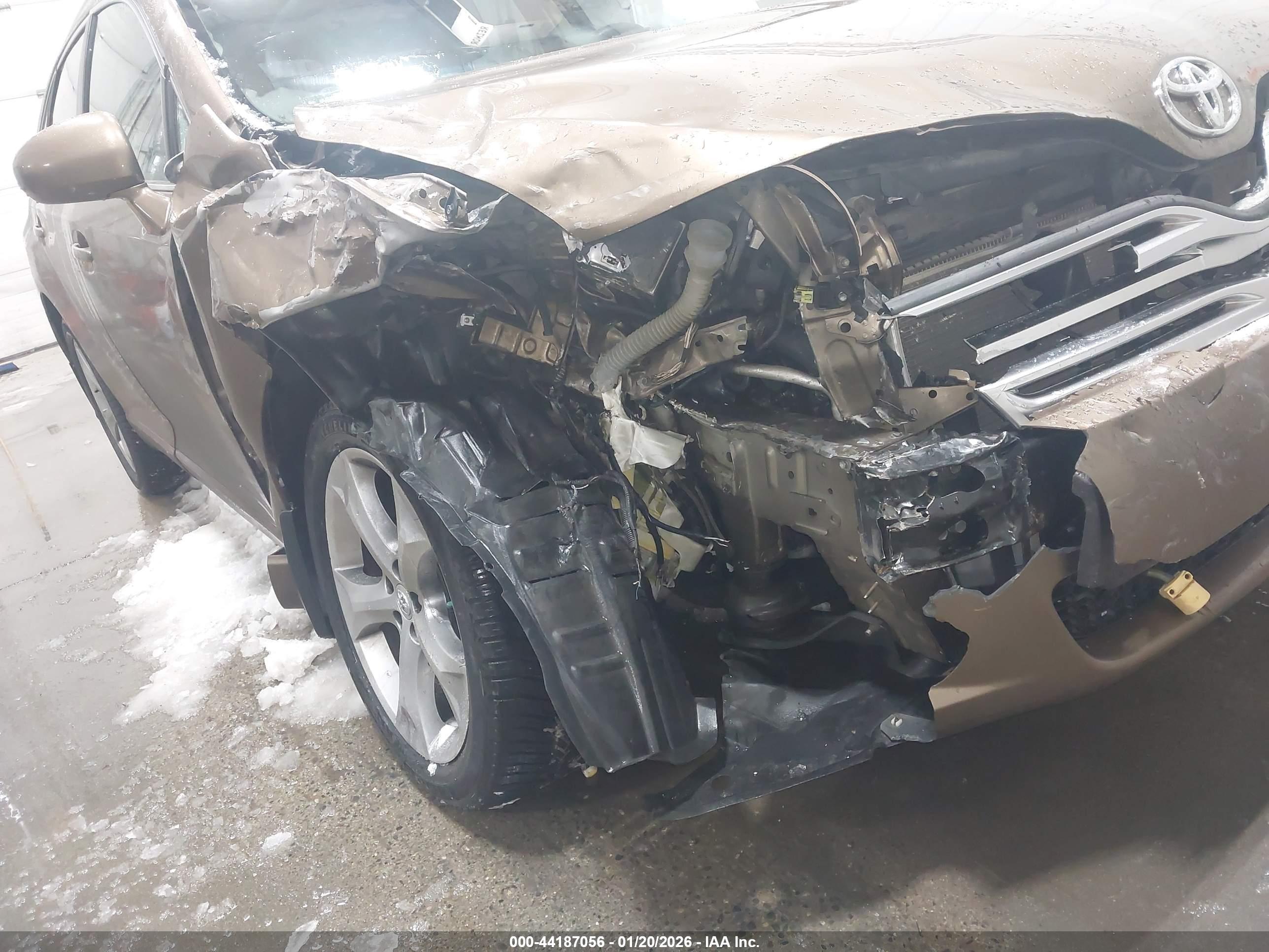 TOYOTA VENZA image 6