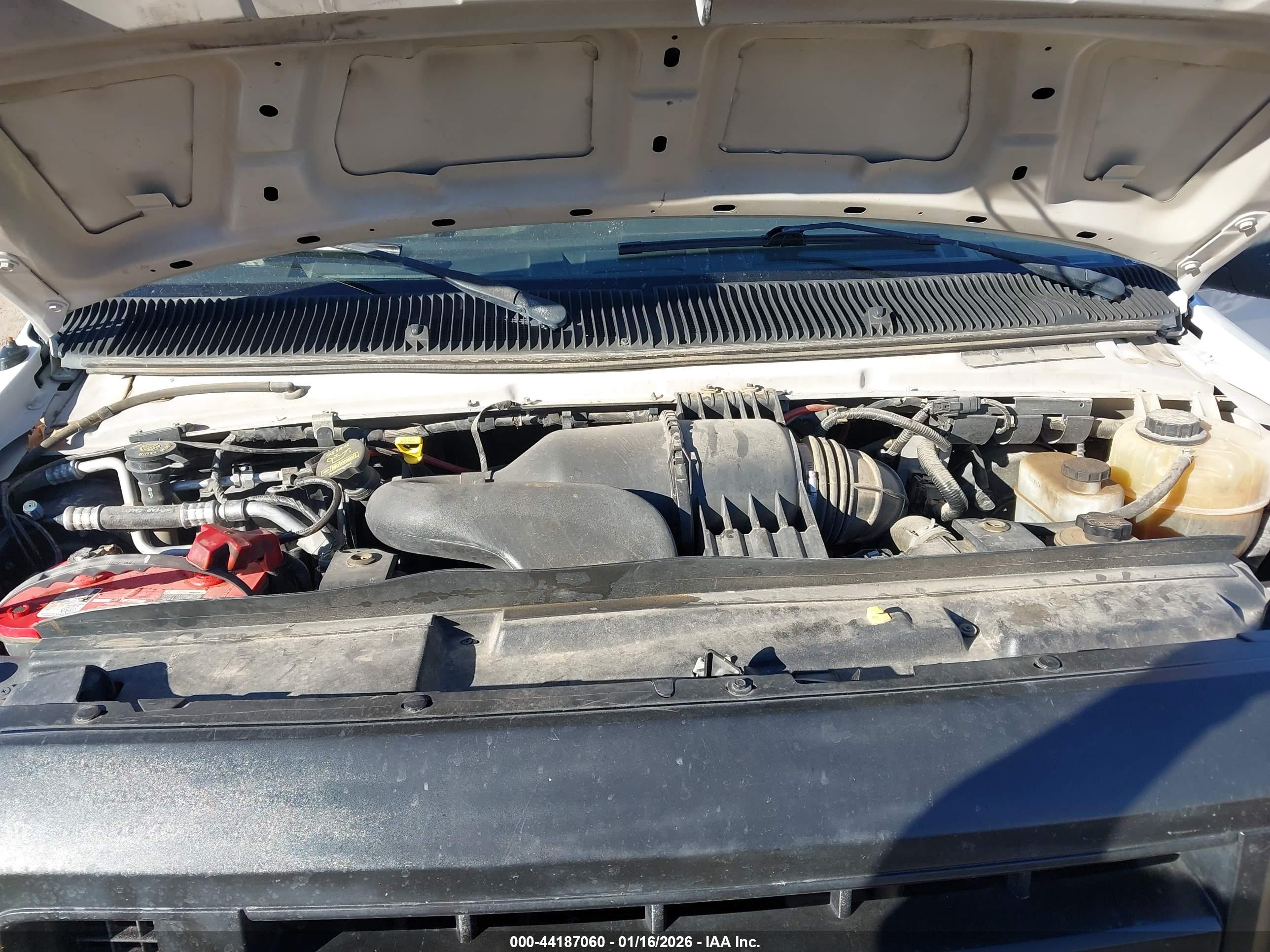 FORD E-250 image 10