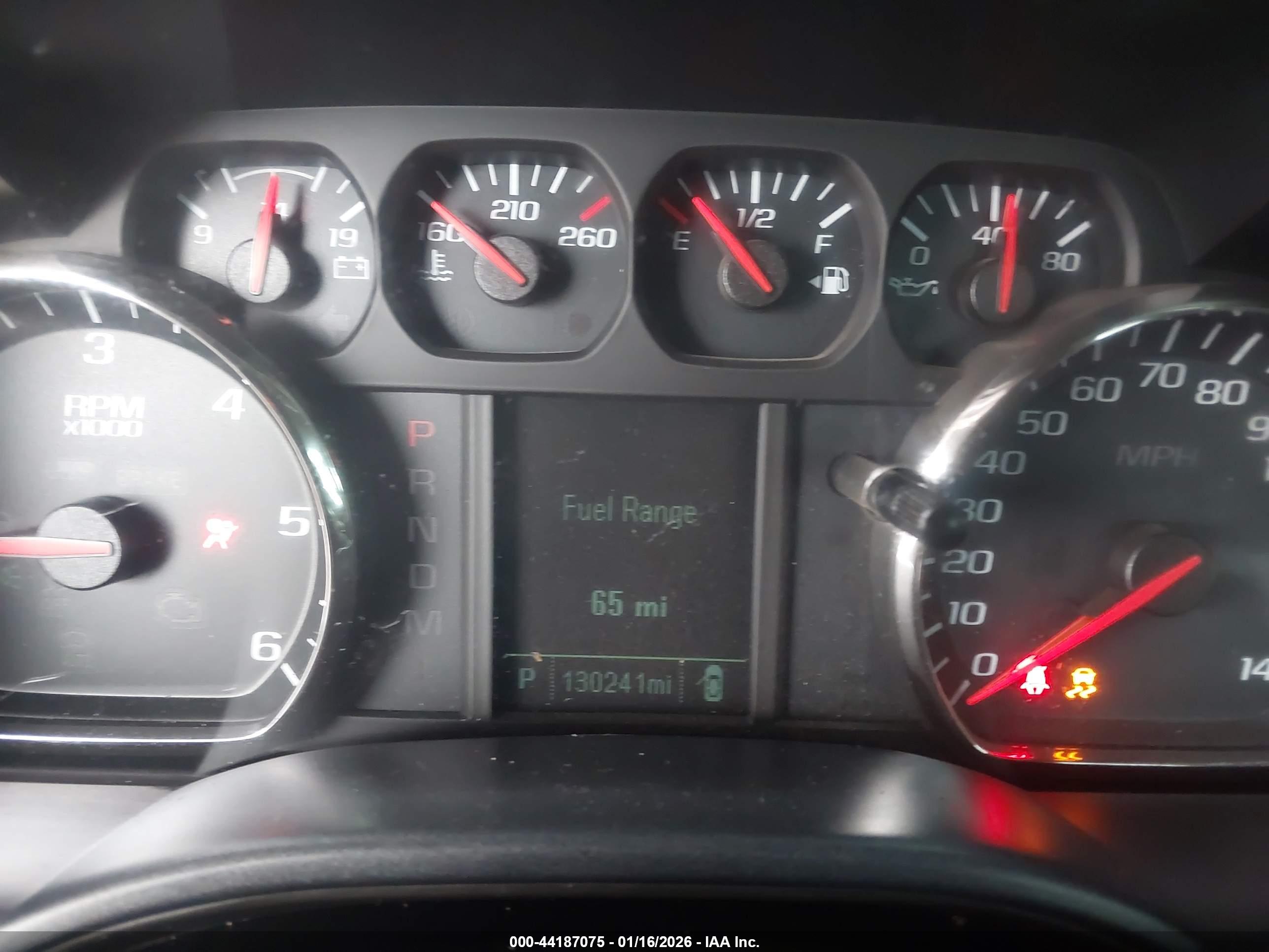 CHEVROLET SILVERADO image 7