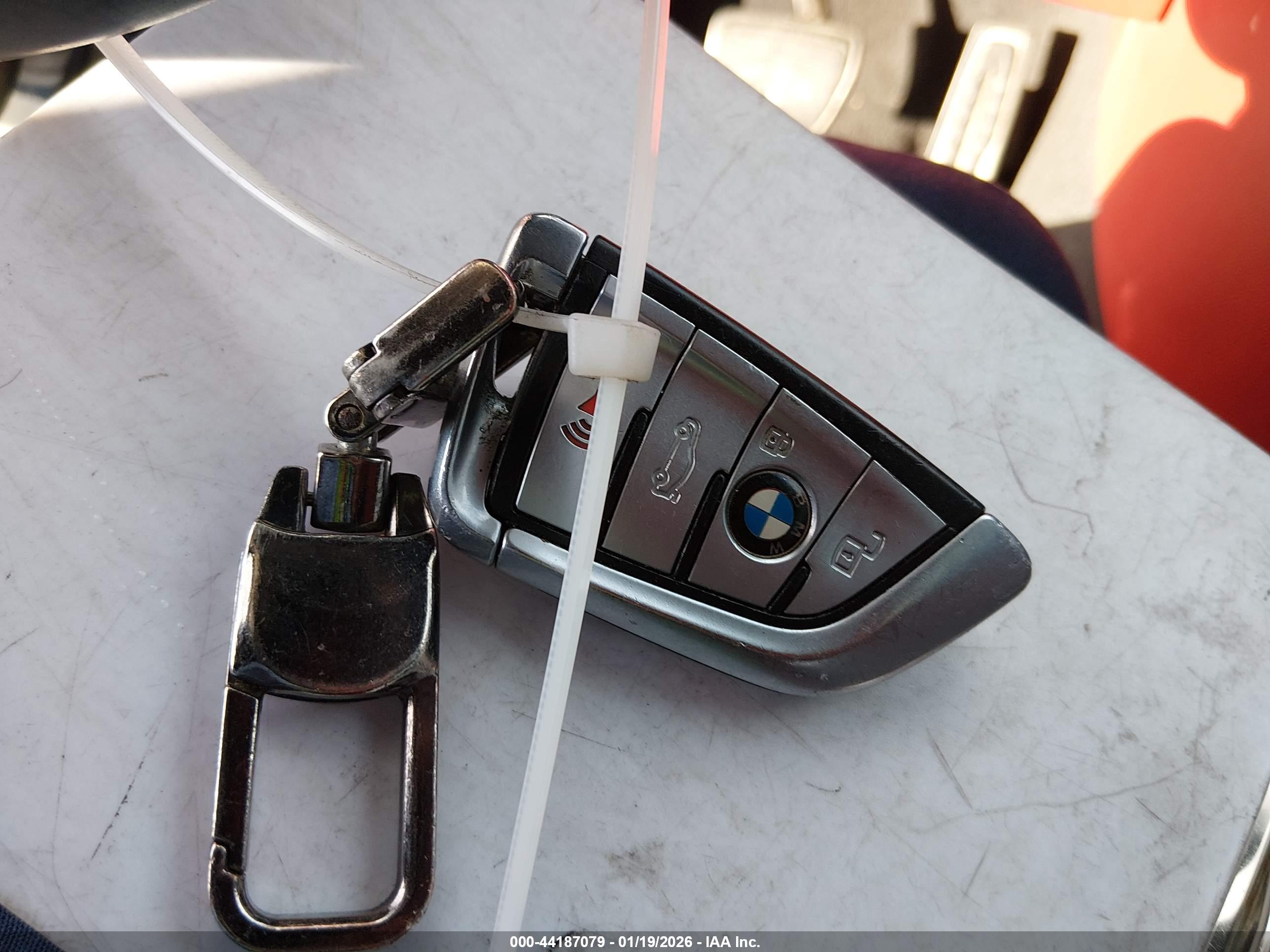 BMW M850I image 11