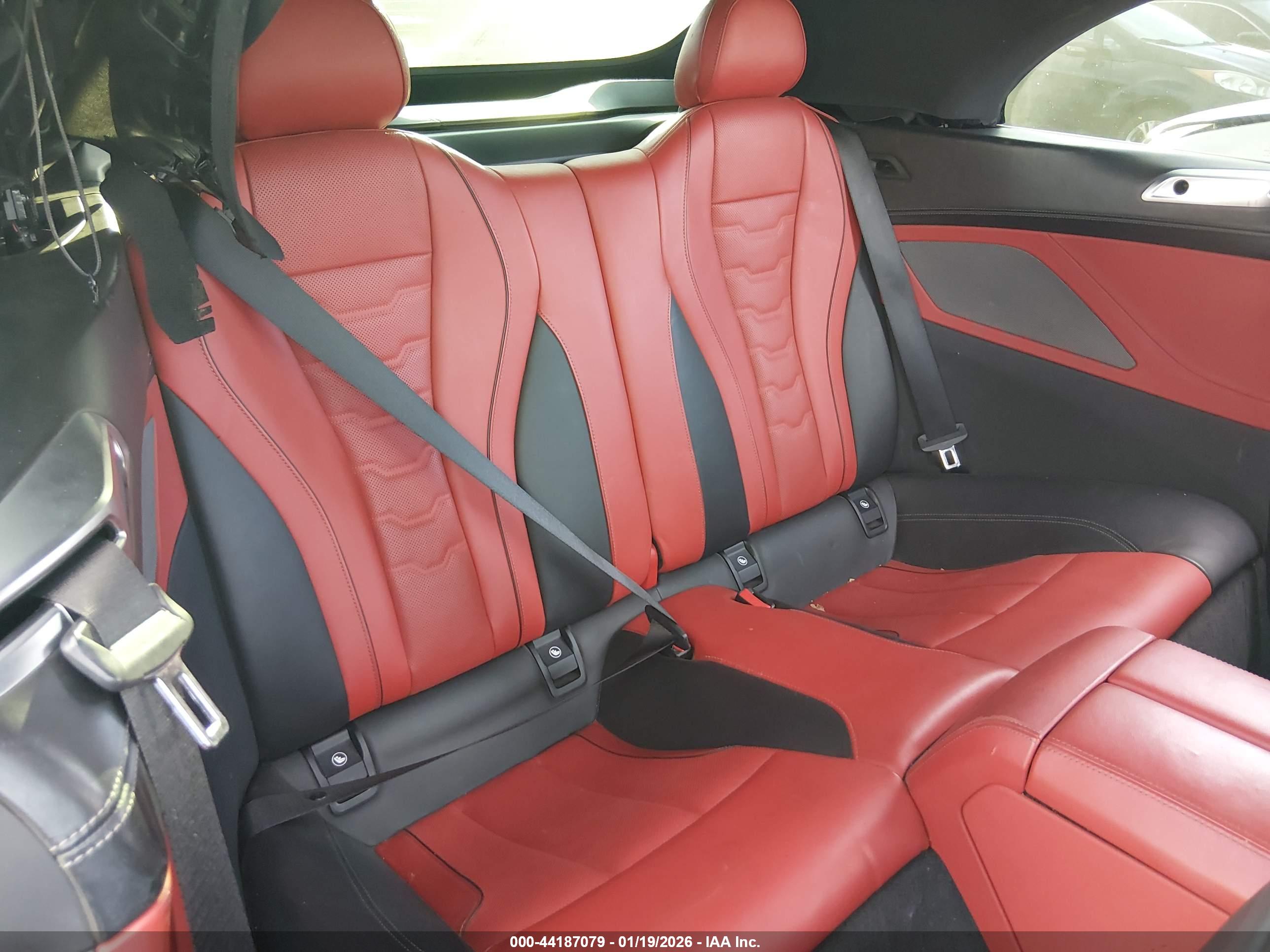 BMW M850I image 8