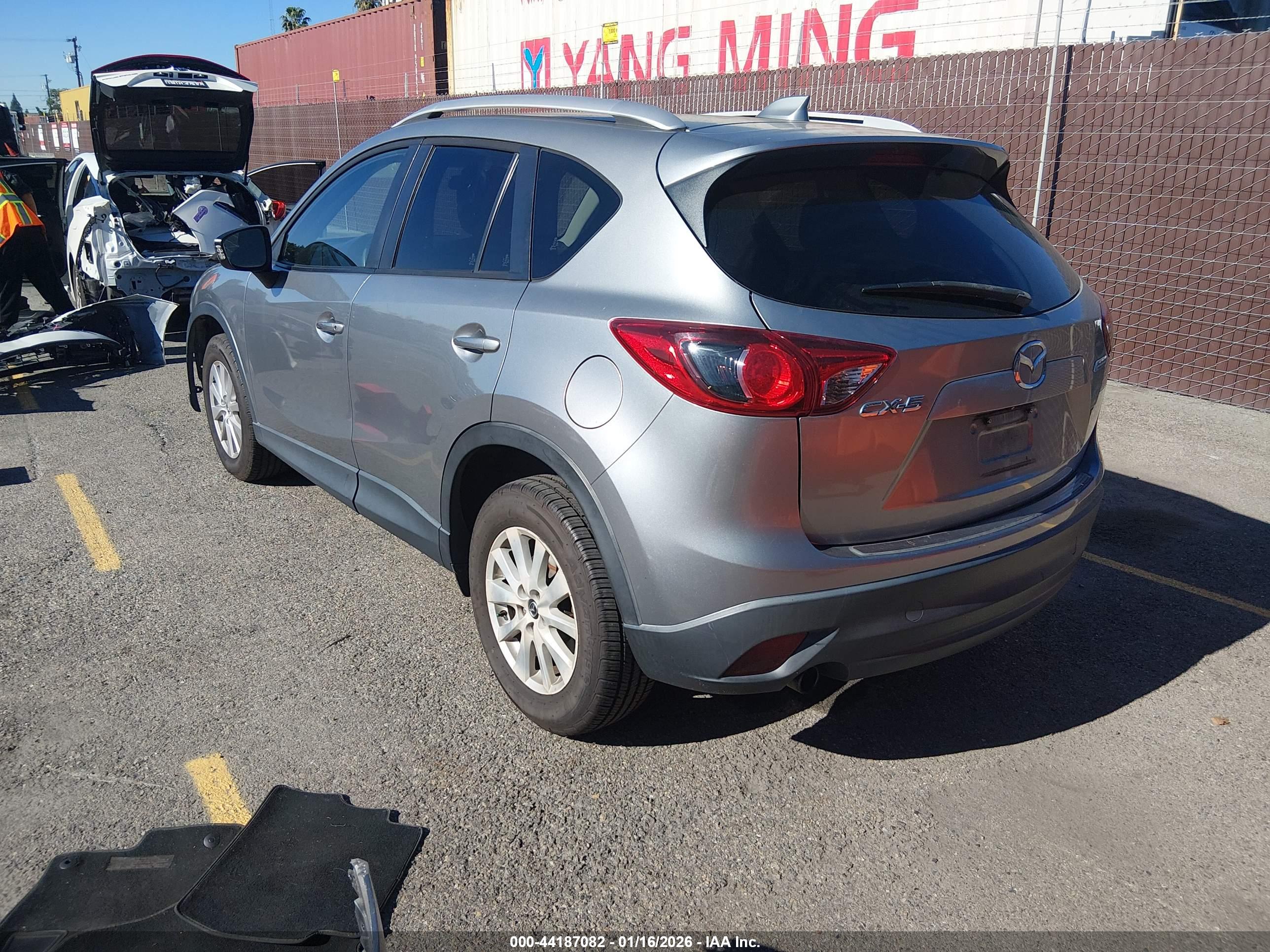 MAZDA CX-5 image 3