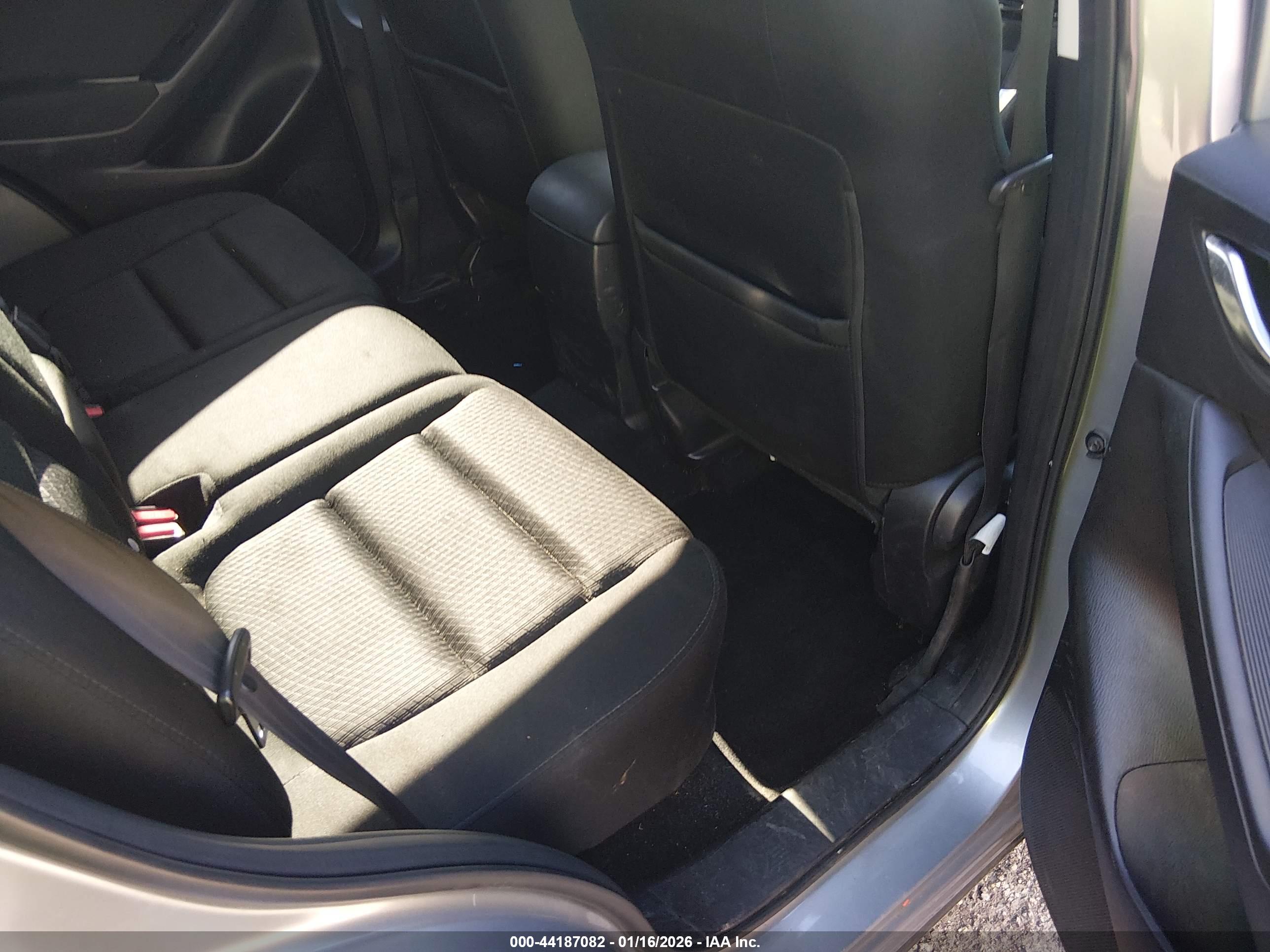 MAZDA CX-5 image 8