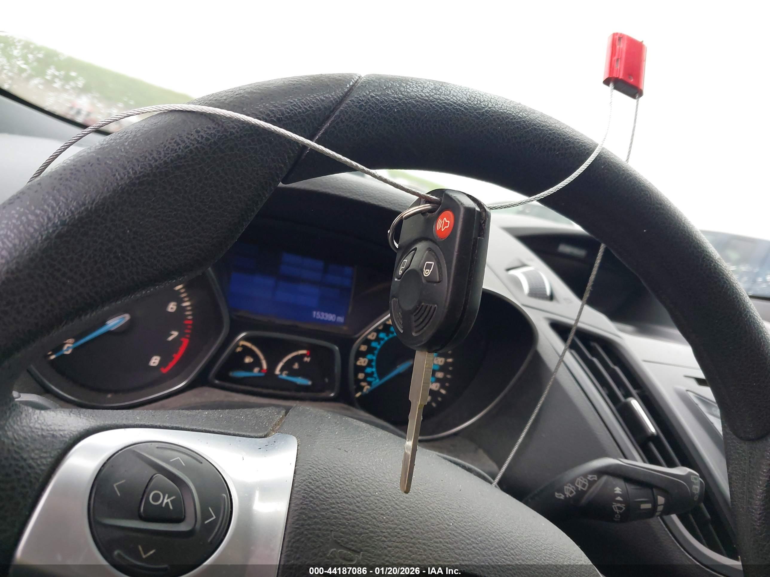 FORD ESCAPE image 11
