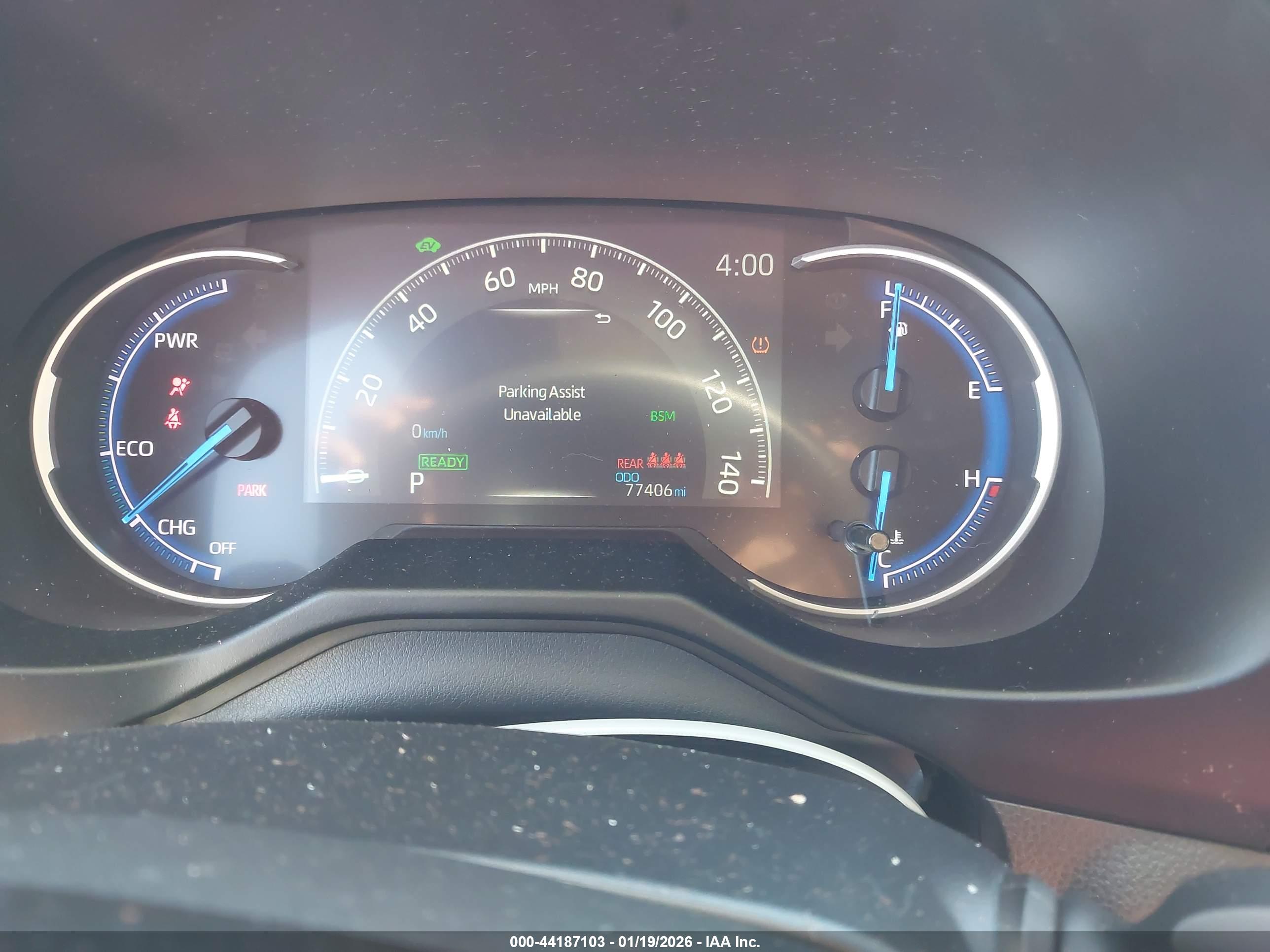 TOYOTA RAV4 image 7