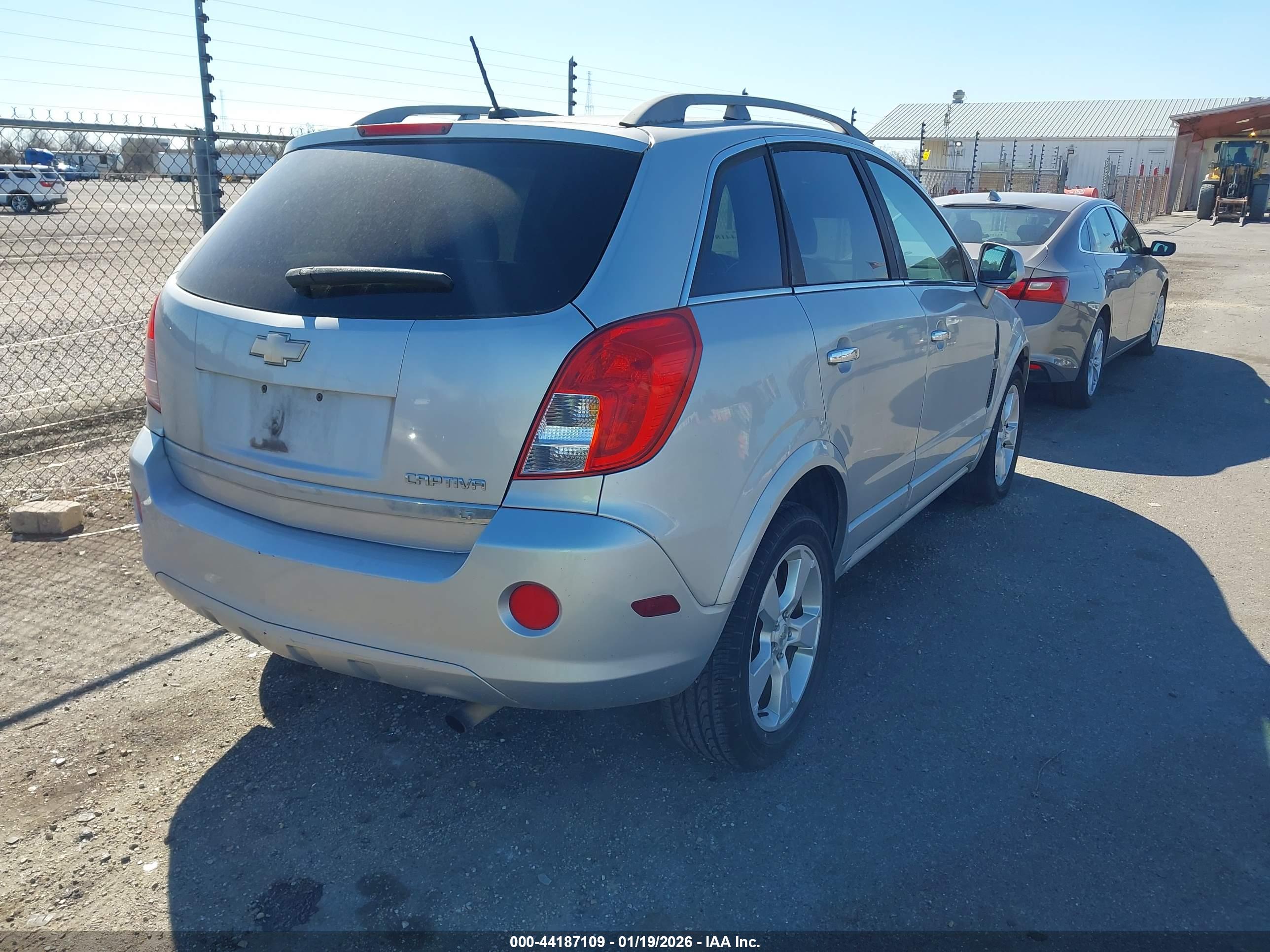 CHEVROLET CAPTIVA image 4