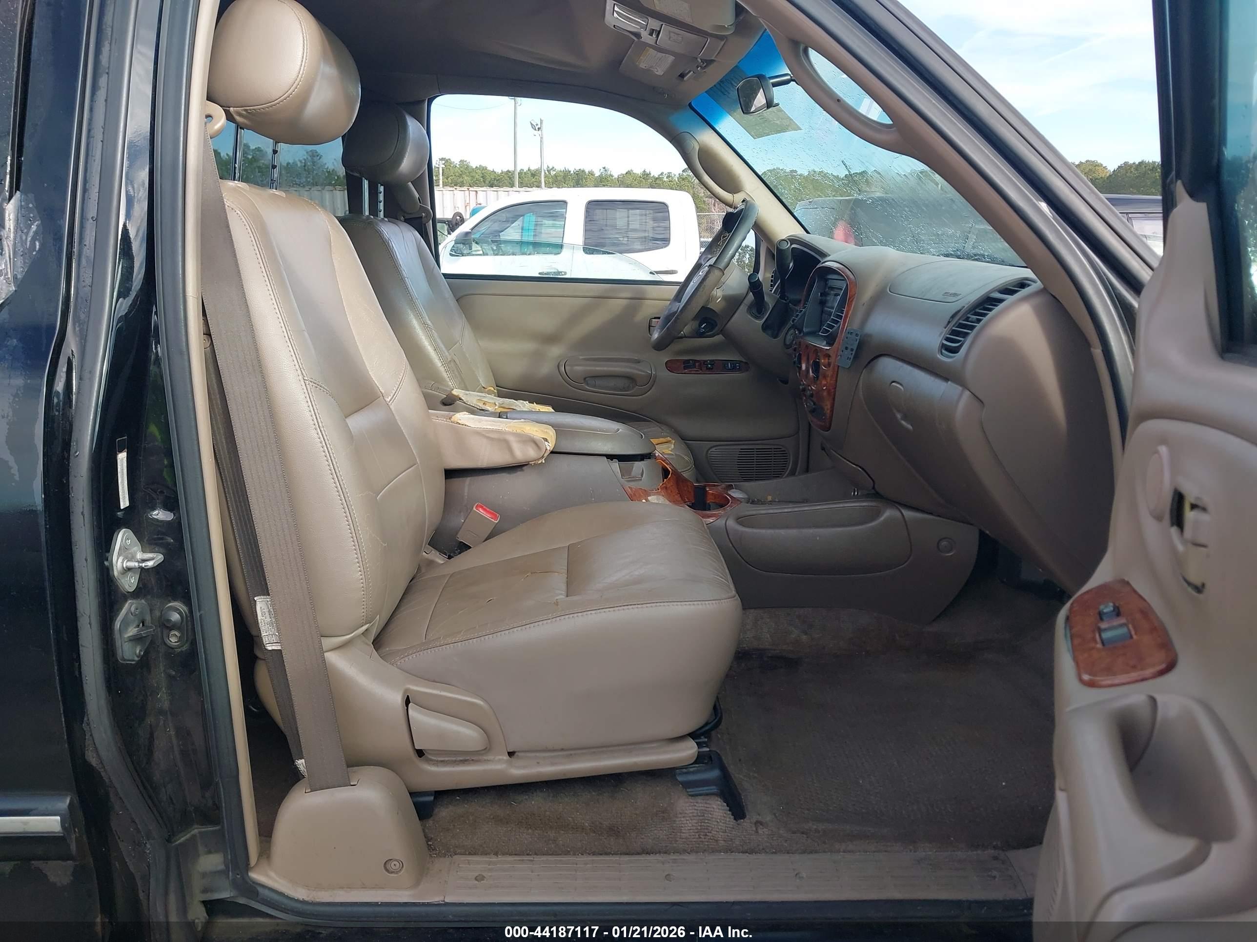 TOYOTA TUNDRA image 5