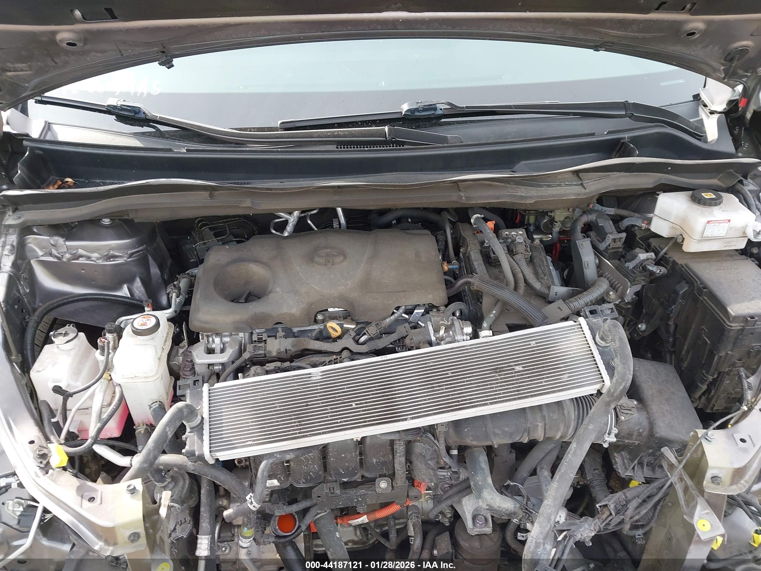 TOYOTA SIENNA image 10