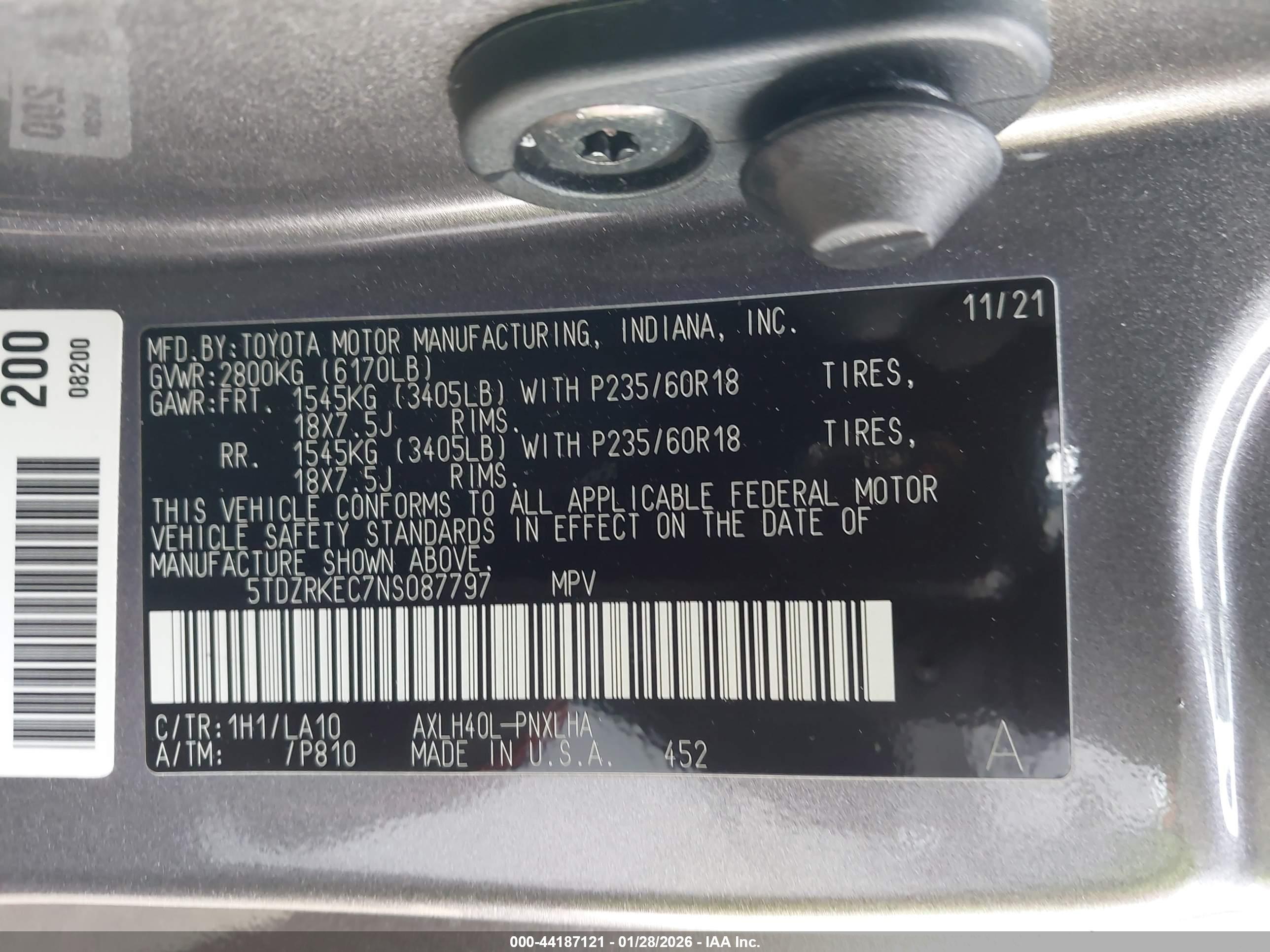 TOYOTA SIENNA image 9