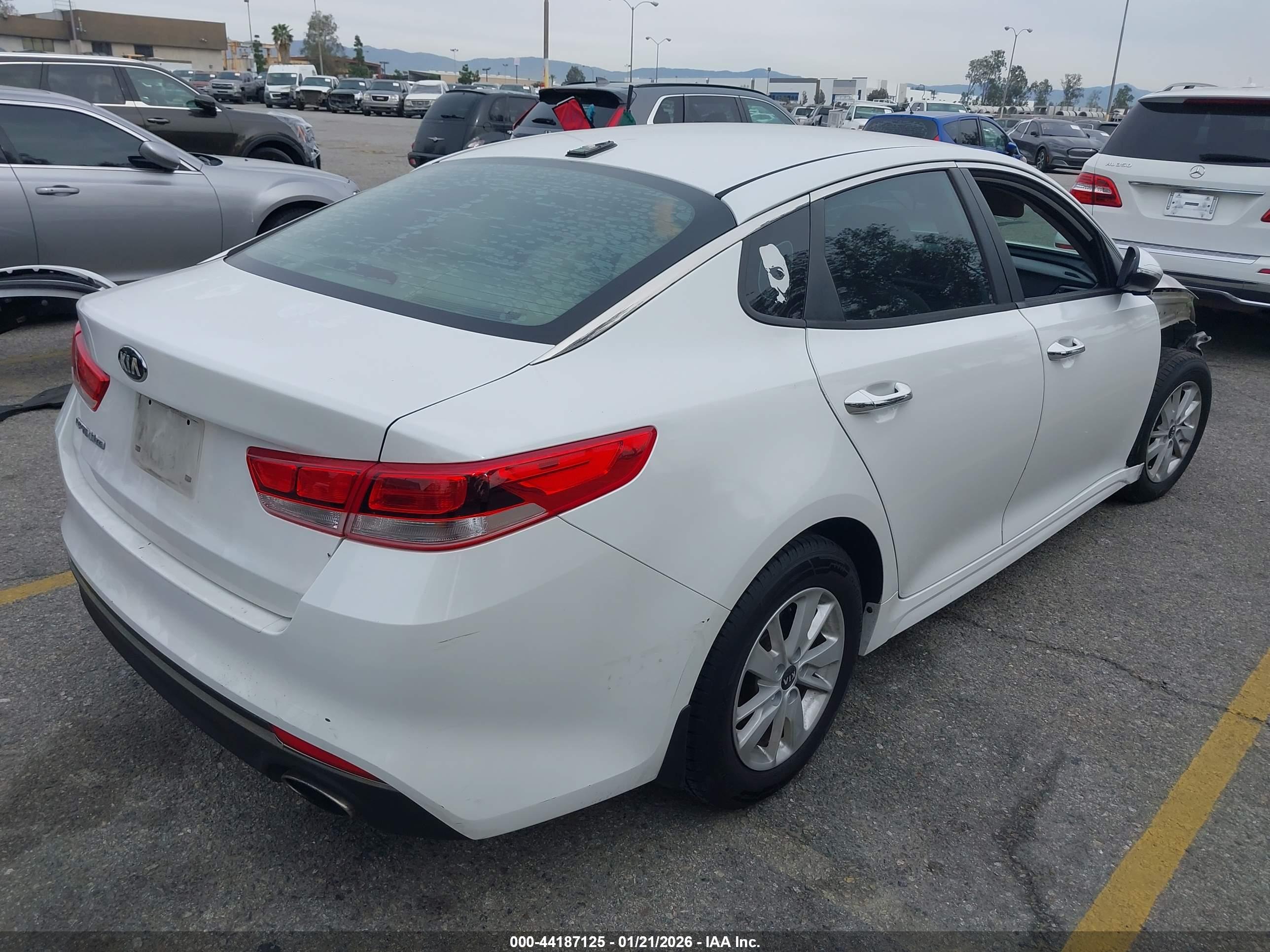 KIA OPTIMA image 4