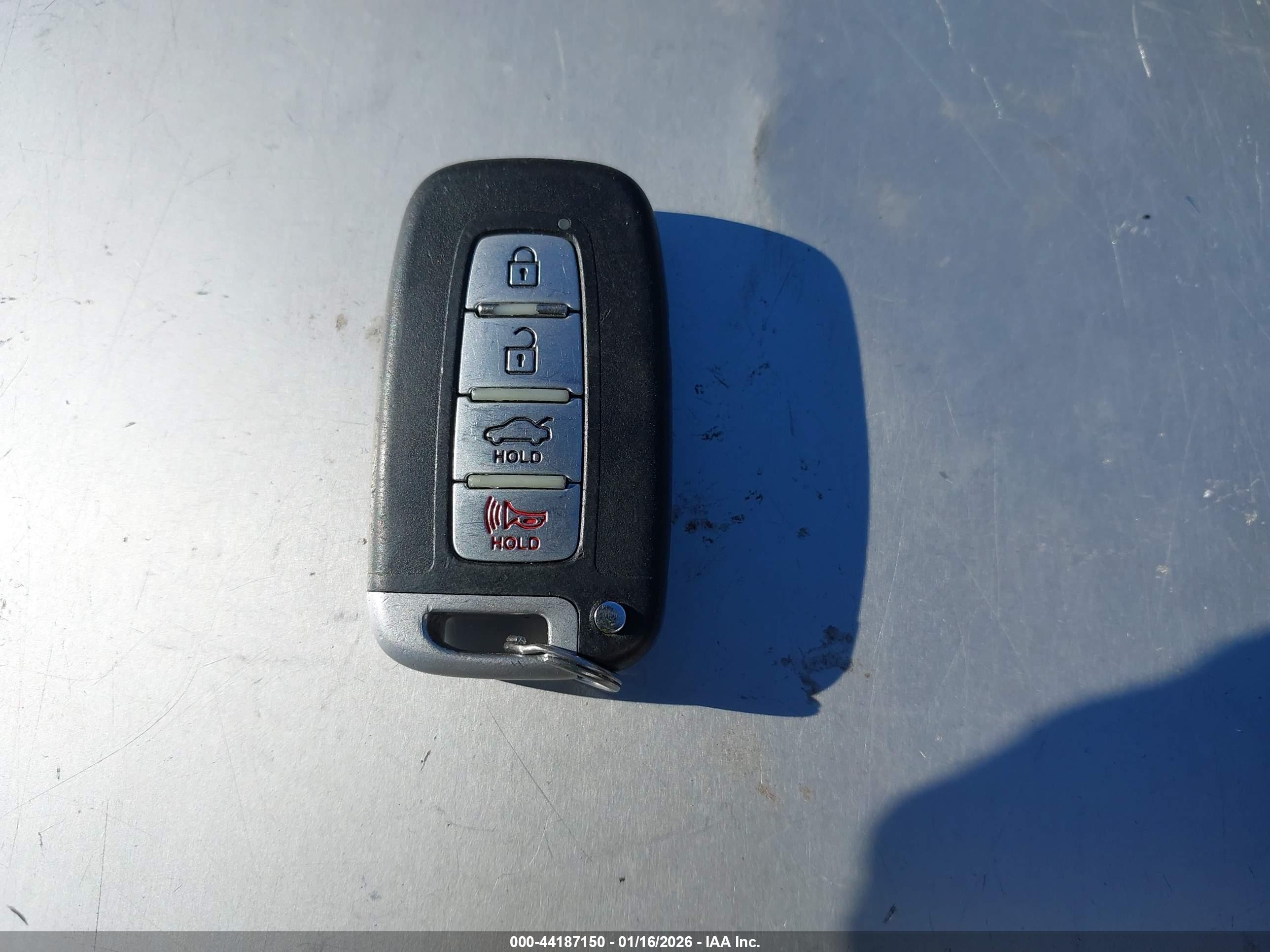 HYUNDAI SONATA image 11
