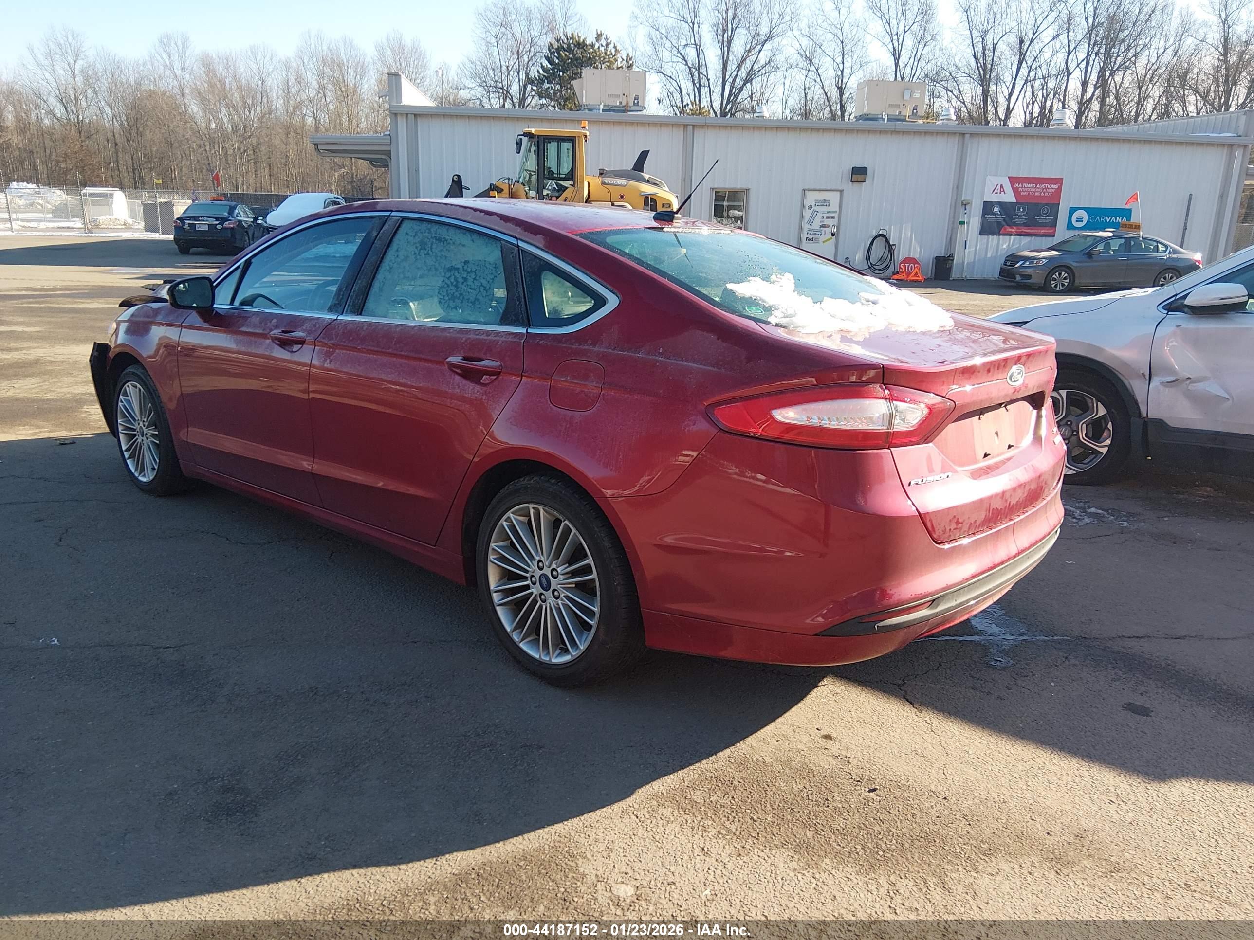 FORD FUSION image 3